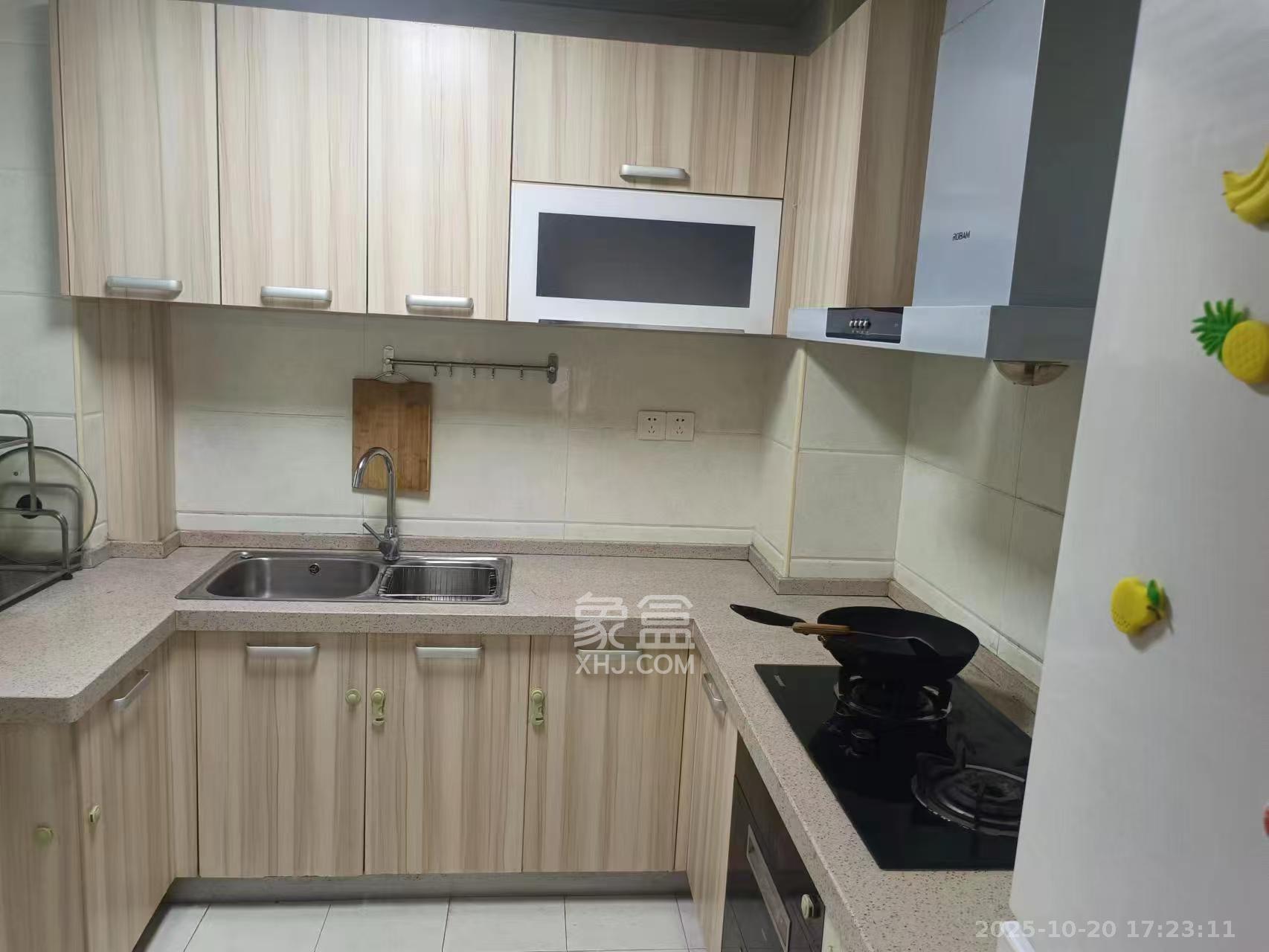 中悦领秀城  2室2厅1卫    1600.0元/月 中悦领秀城  2室2厅1卫    1600.0元/月室内图