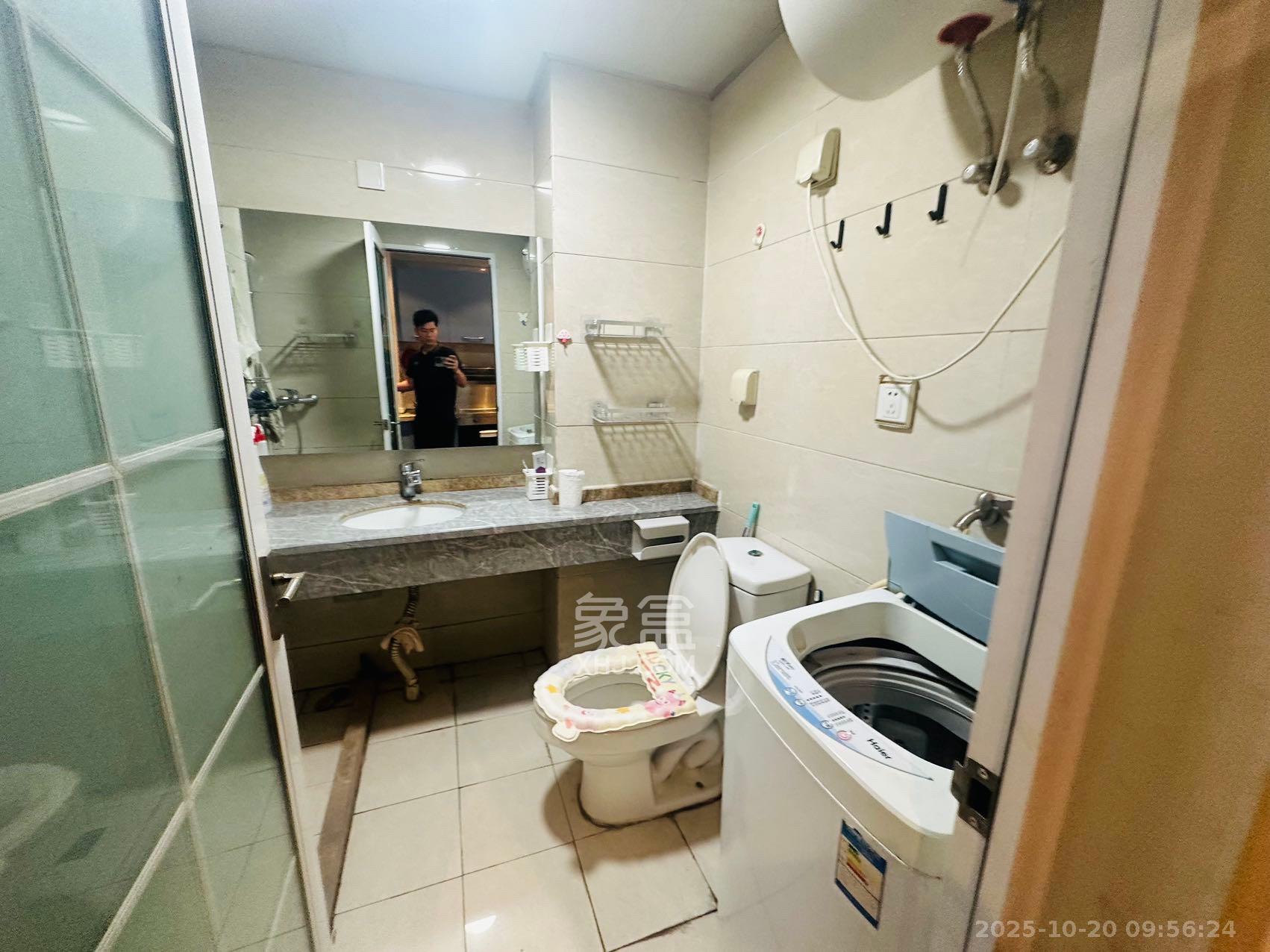 西子一间  1室0厅1卫    1800.0元/月室内图