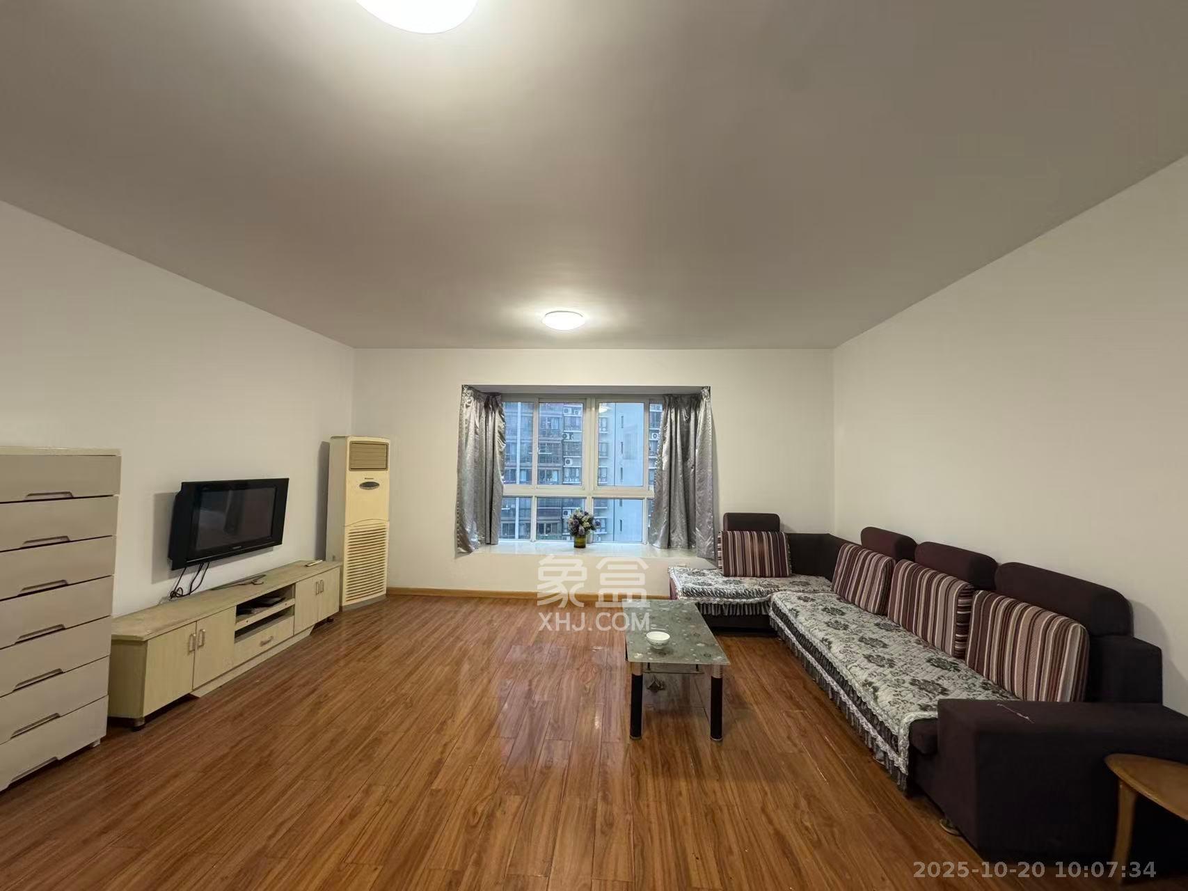 清政园（青政家园）  3室2厅2卫    2100.0元/月室内图