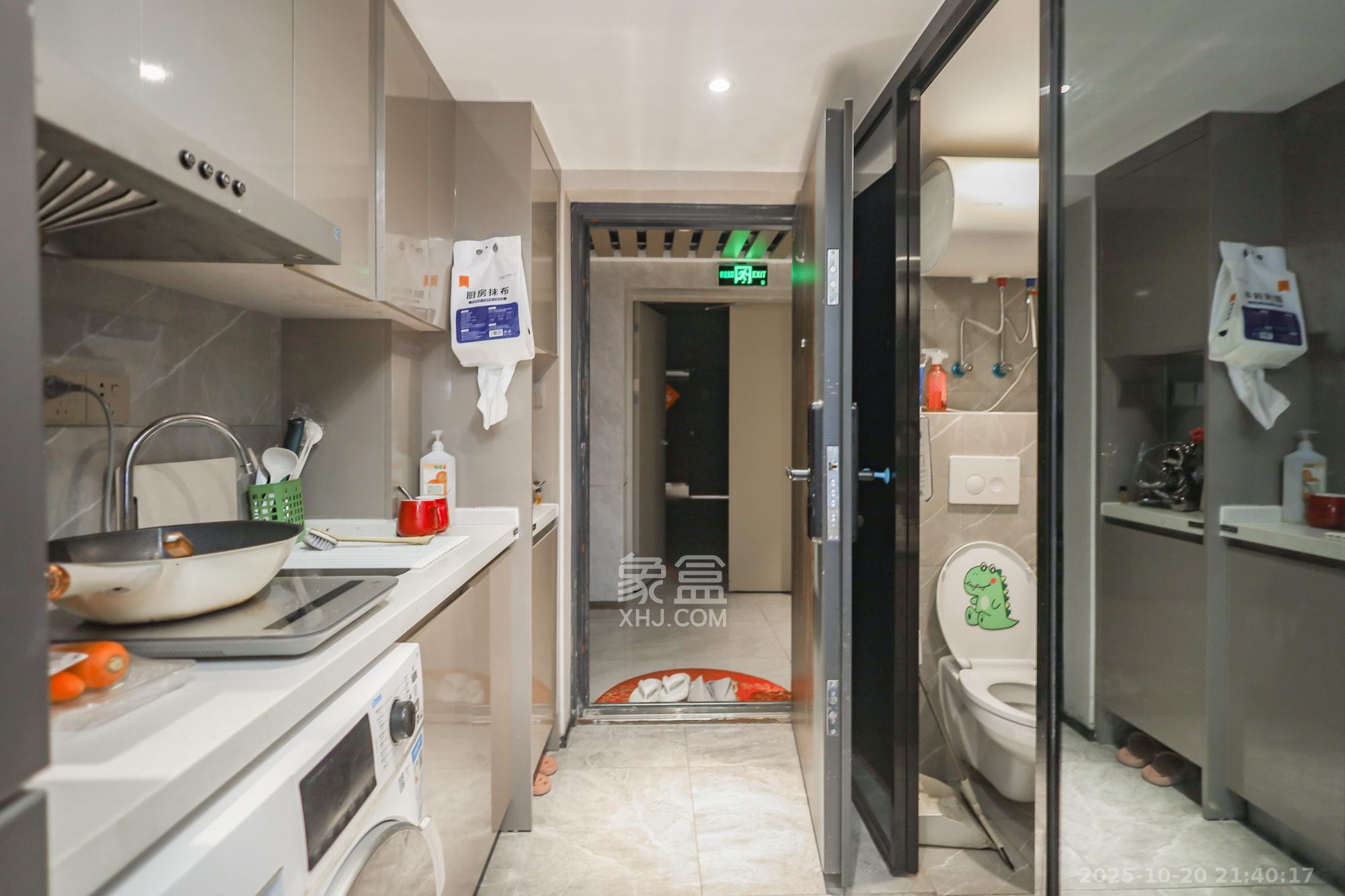 中一鲲出(鲲鹏府)  1室1厅1卫    55.0万 中一鲲出(鲲鹏府)  1室1厅1卫    55.0万其他