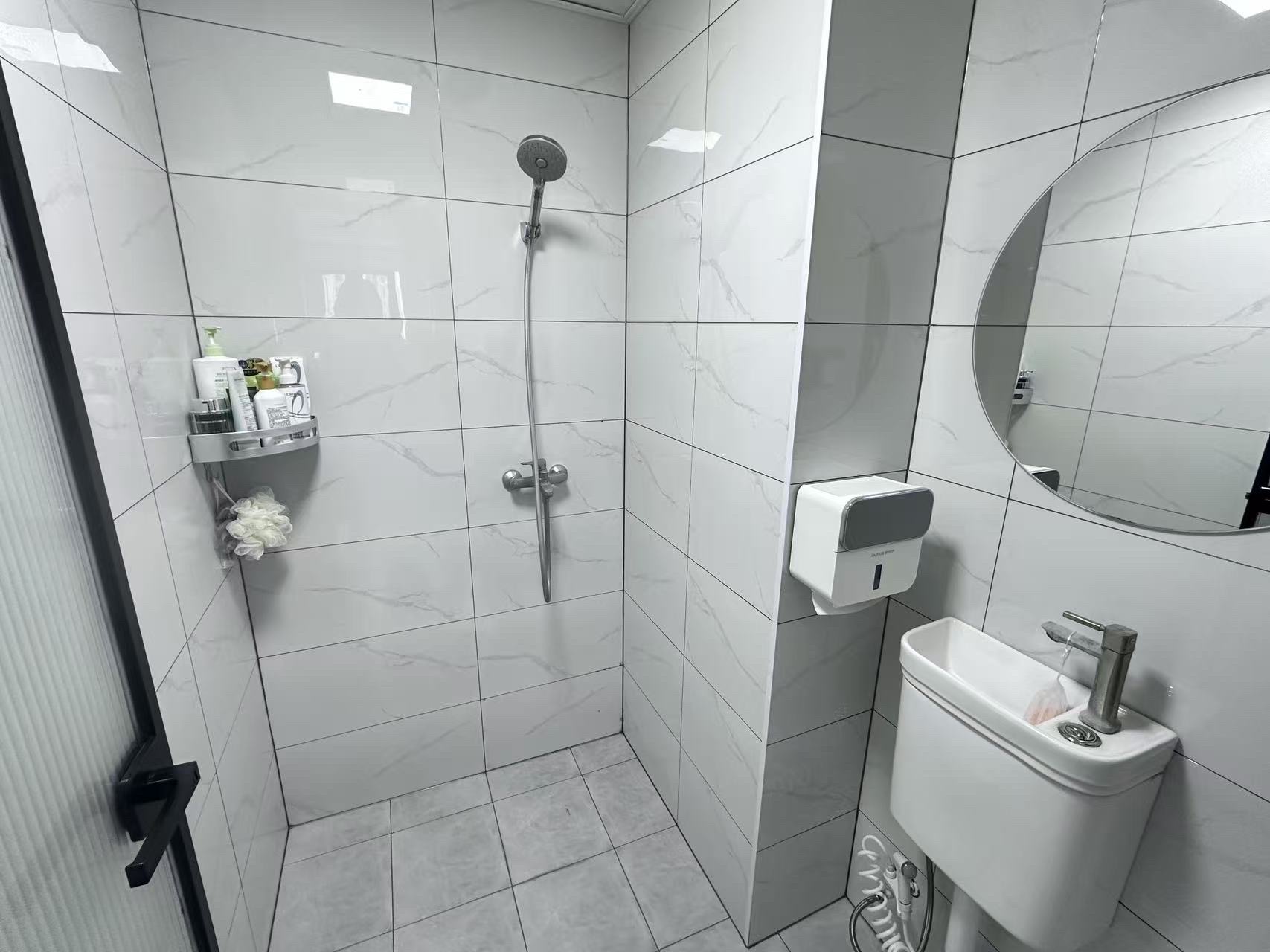 金河湾尚品  1室1厅1卫    1500.0元/月室内图