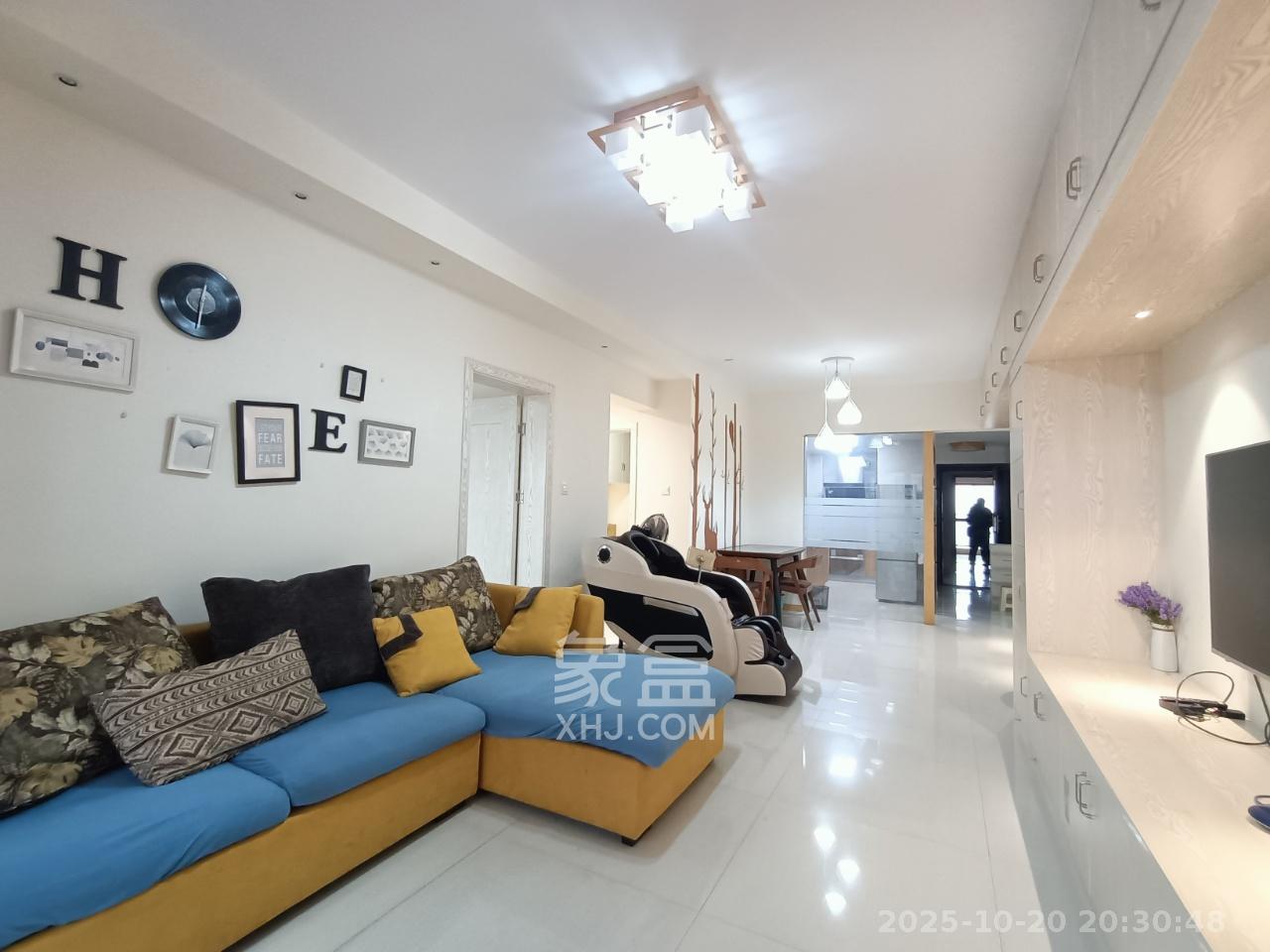 长城雅苑  2室2厅1卫    2500.0元/月 长城雅苑  2室2厅1卫    2500.0元/月