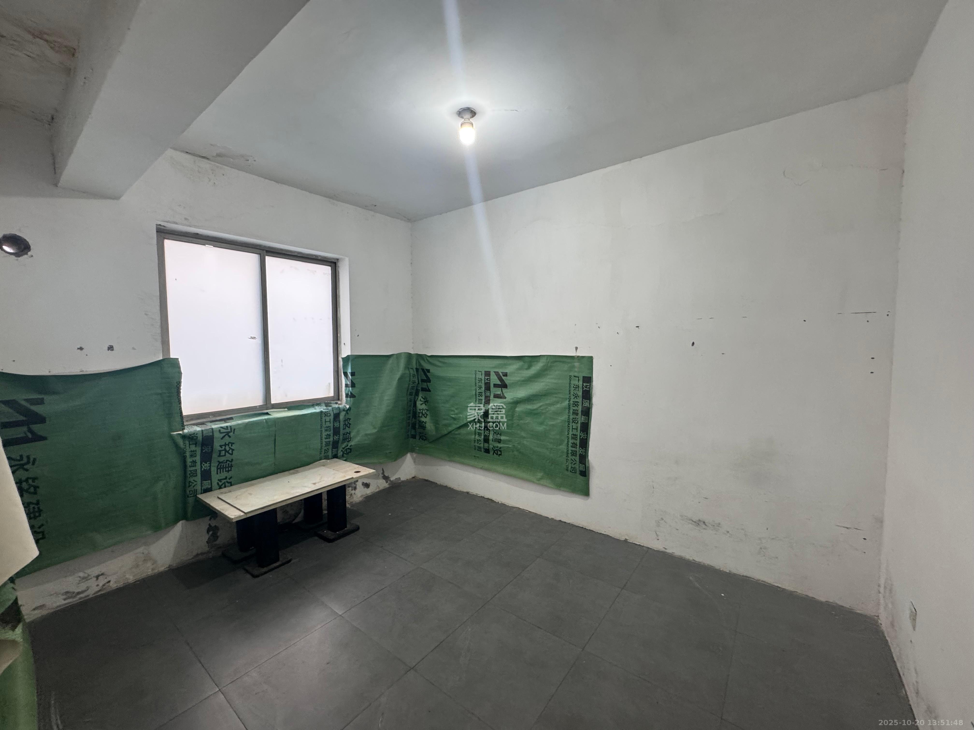 白沙湾嘉园  4室2厅2卫    3000.0元/月 白沙湾嘉园  4室2厅2卫    3000.0元/月室内图