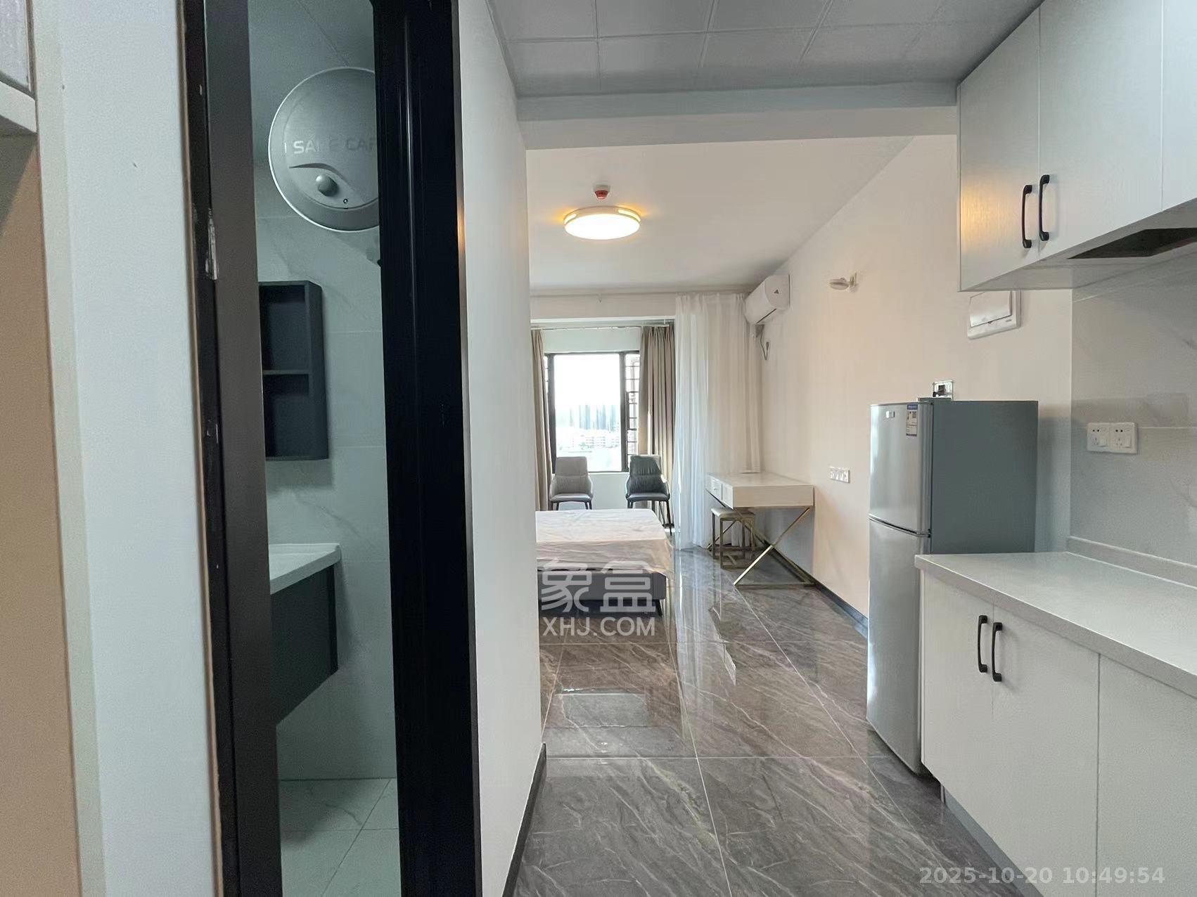 中海珑悦府 1室1厅1卫 1300.0元/月 中海珑悦府 1室1厅1卫 1300.0元/月室内图