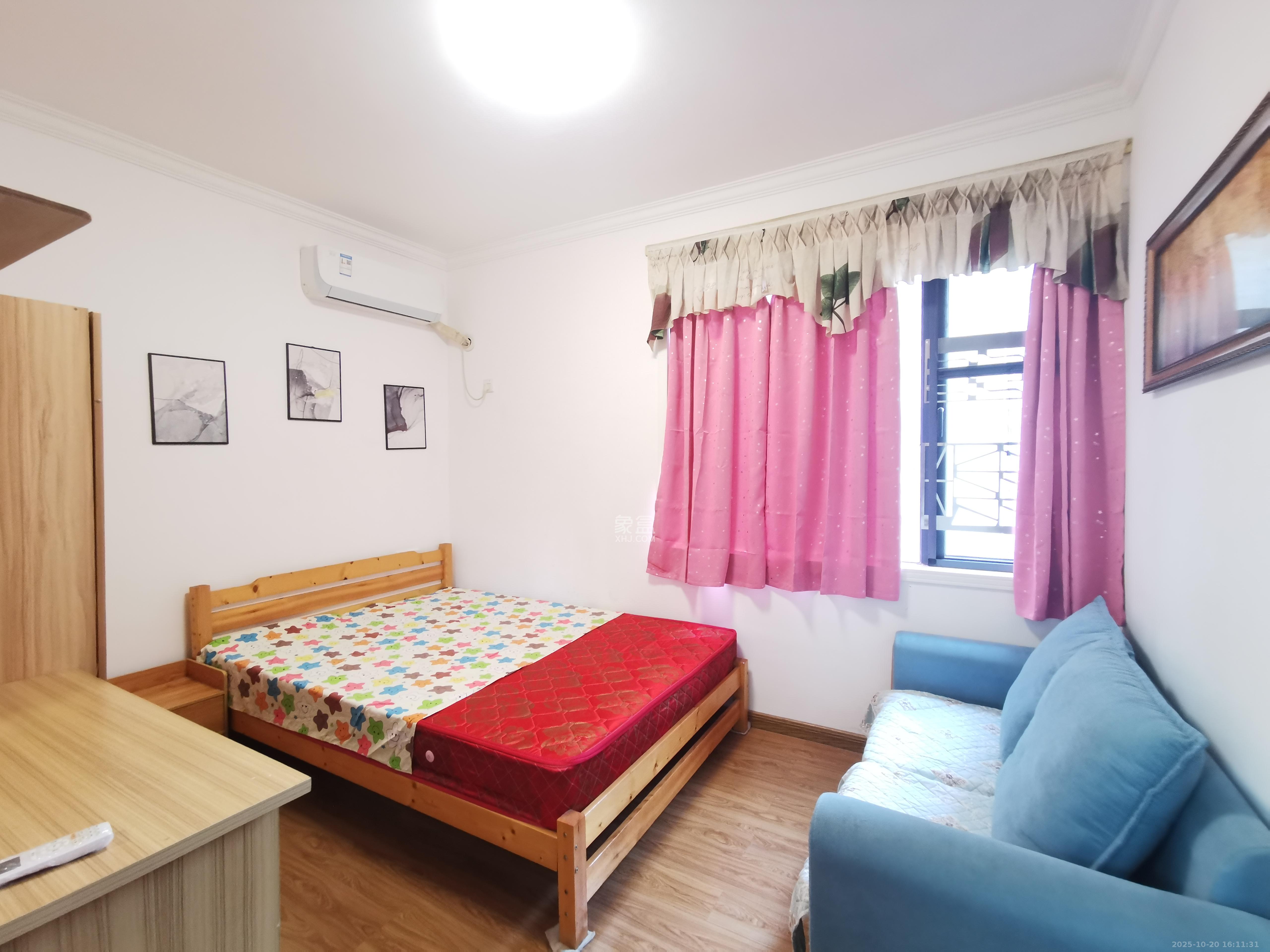 湘府9号  2室1厅1卫    2100.0元/月室内图