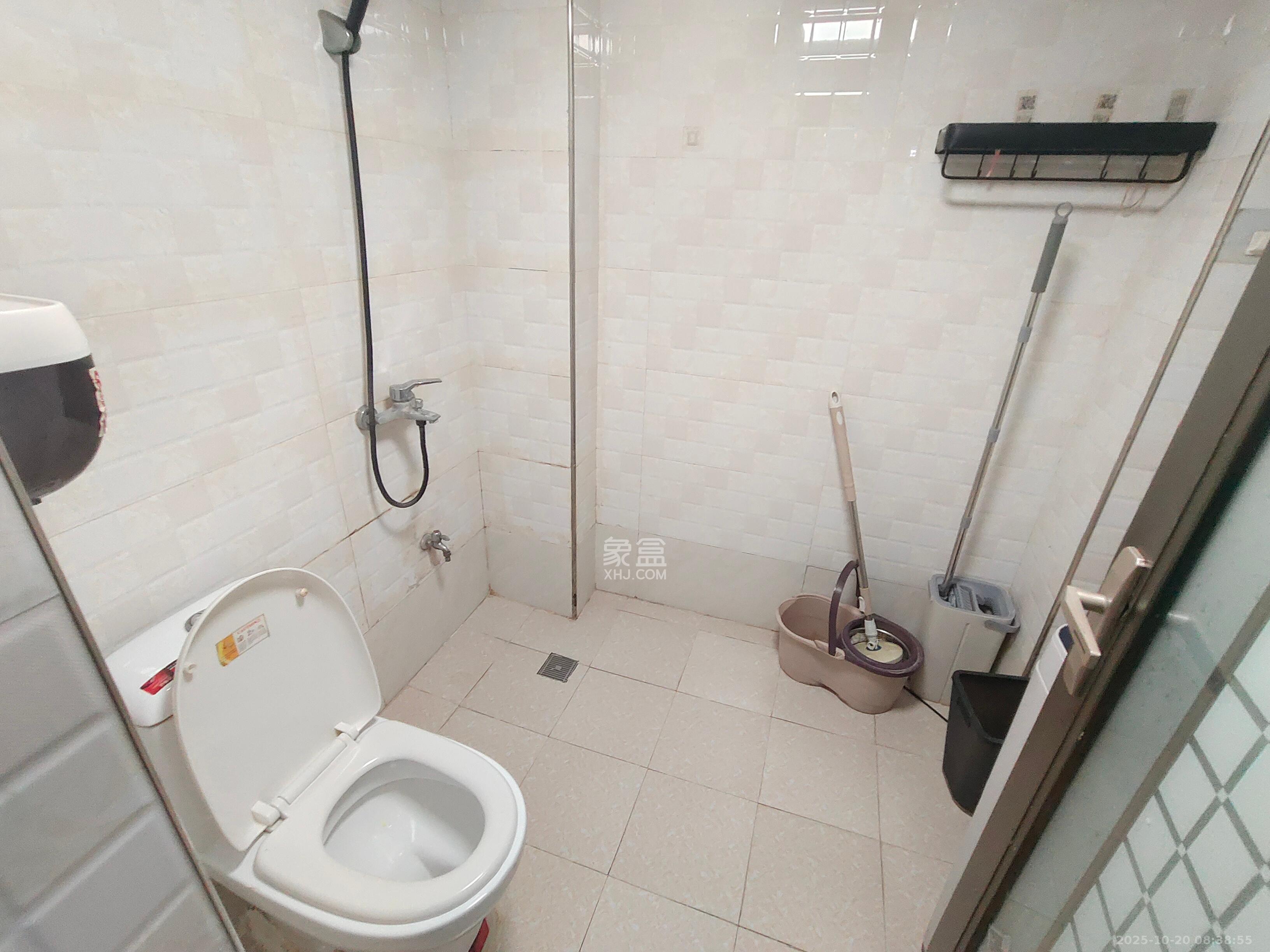 融圣国际  2室1厅1卫    2000.0元/月室内图