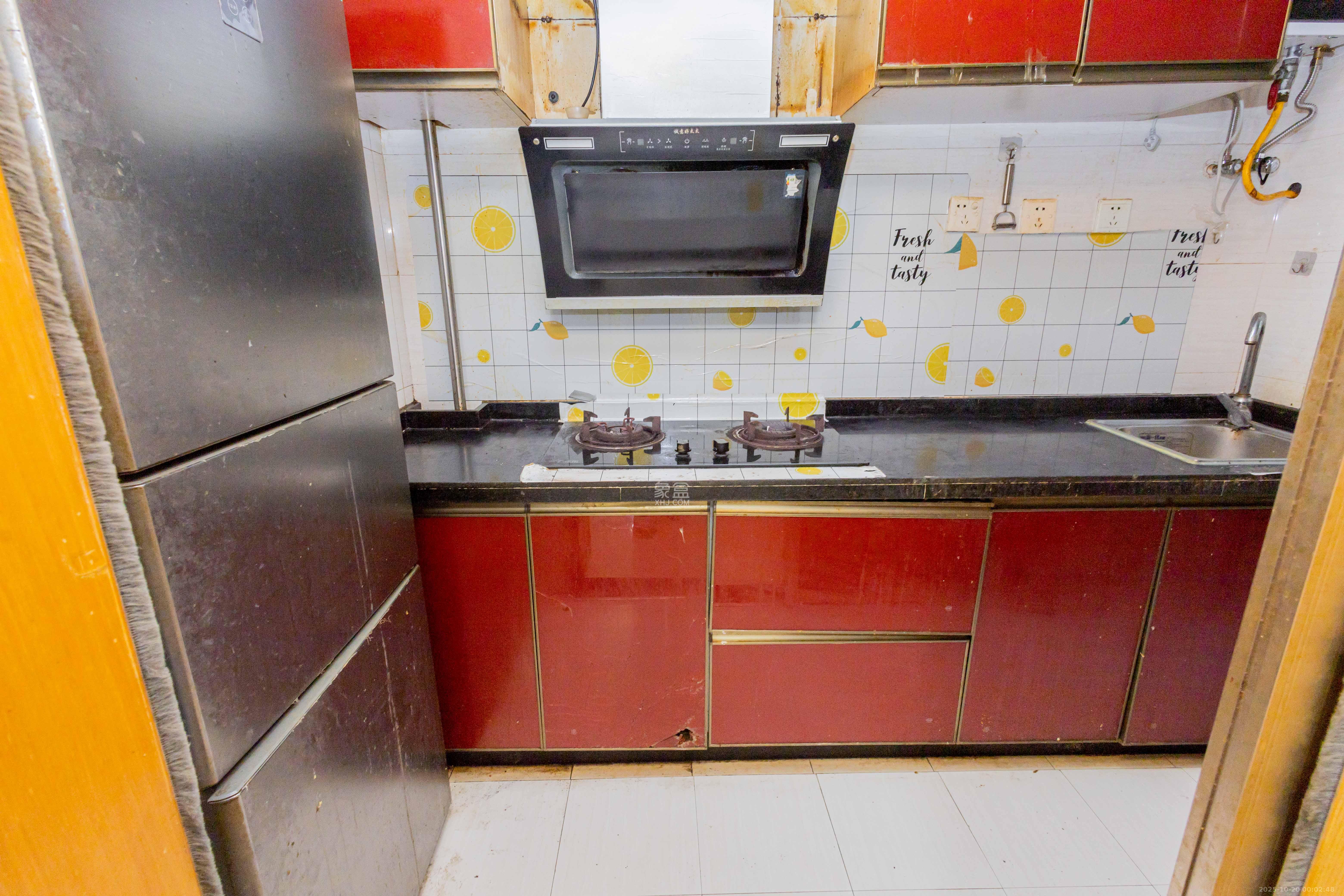 中国铁建国际城一期  2室1厅1卫    29.0万厨房