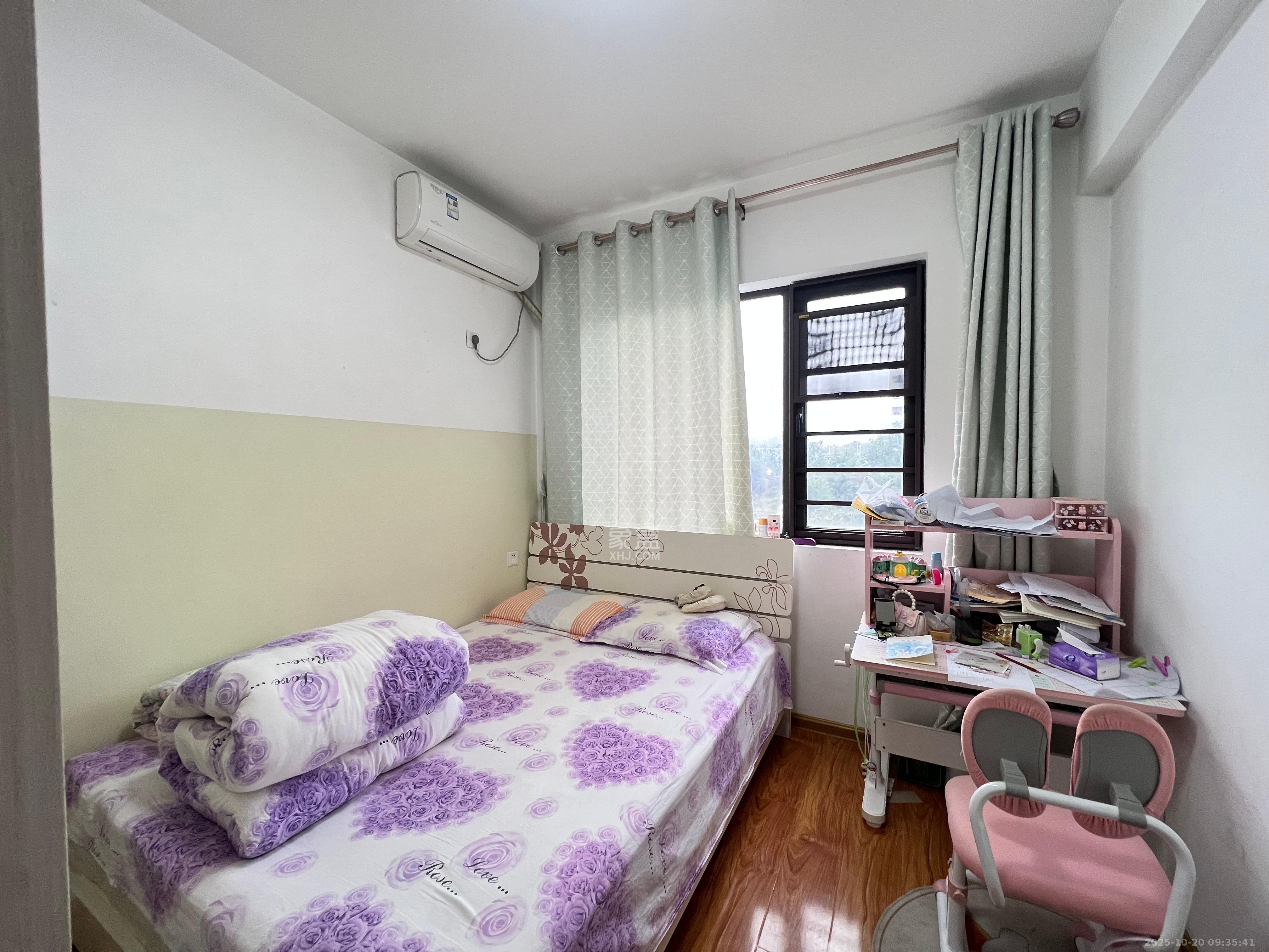 钰龙天下二期(钰龙佳园)  4室2厅2卫    2600.0元/月 钰龙天下二期(钰龙佳园)  4室2厅2卫    2600.0元/月室内图