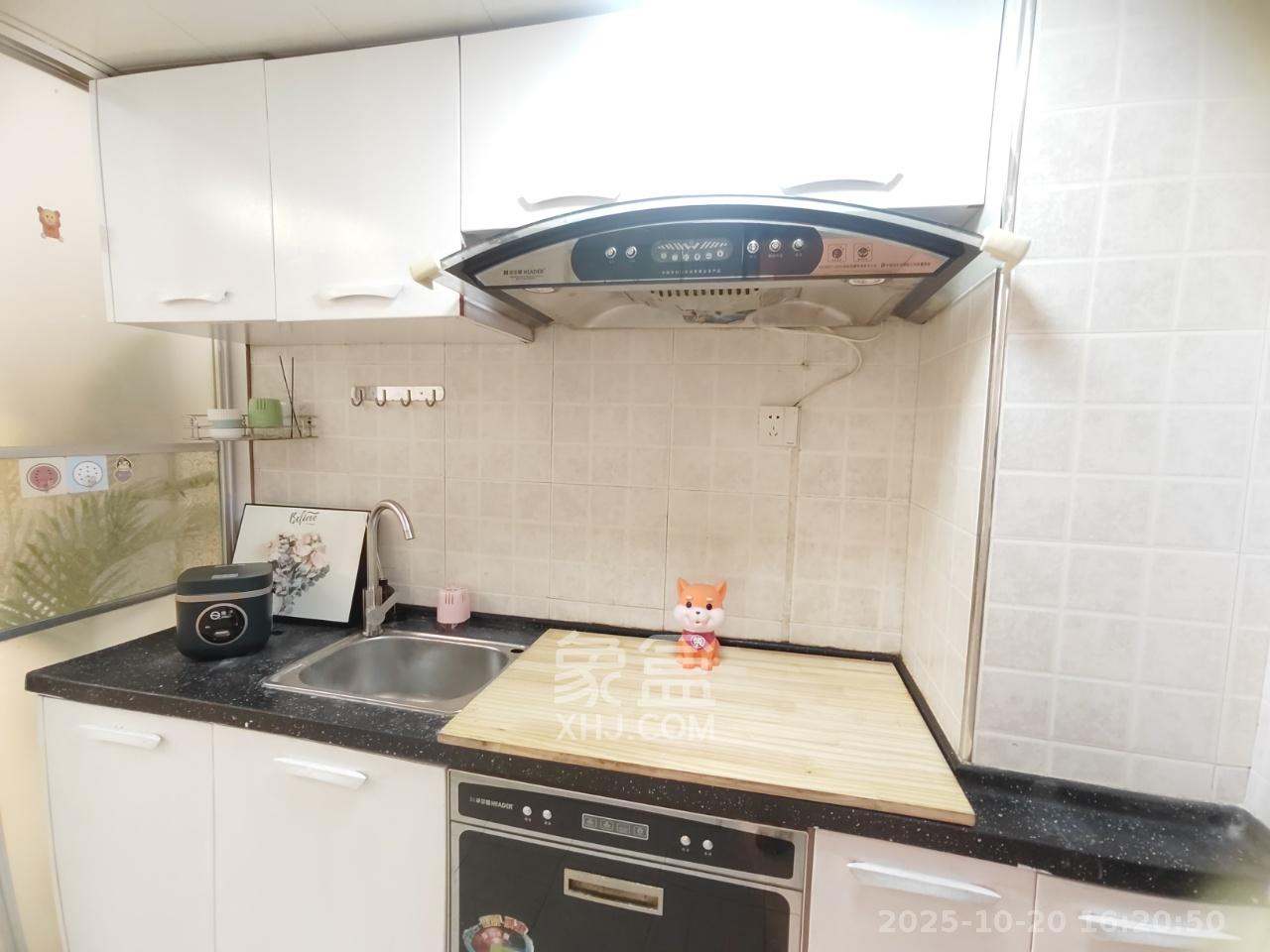 2076至高点  1室1厅1卫    1680.0元/月 2076至高点  1室1厅1卫    1680.0元/月室内图