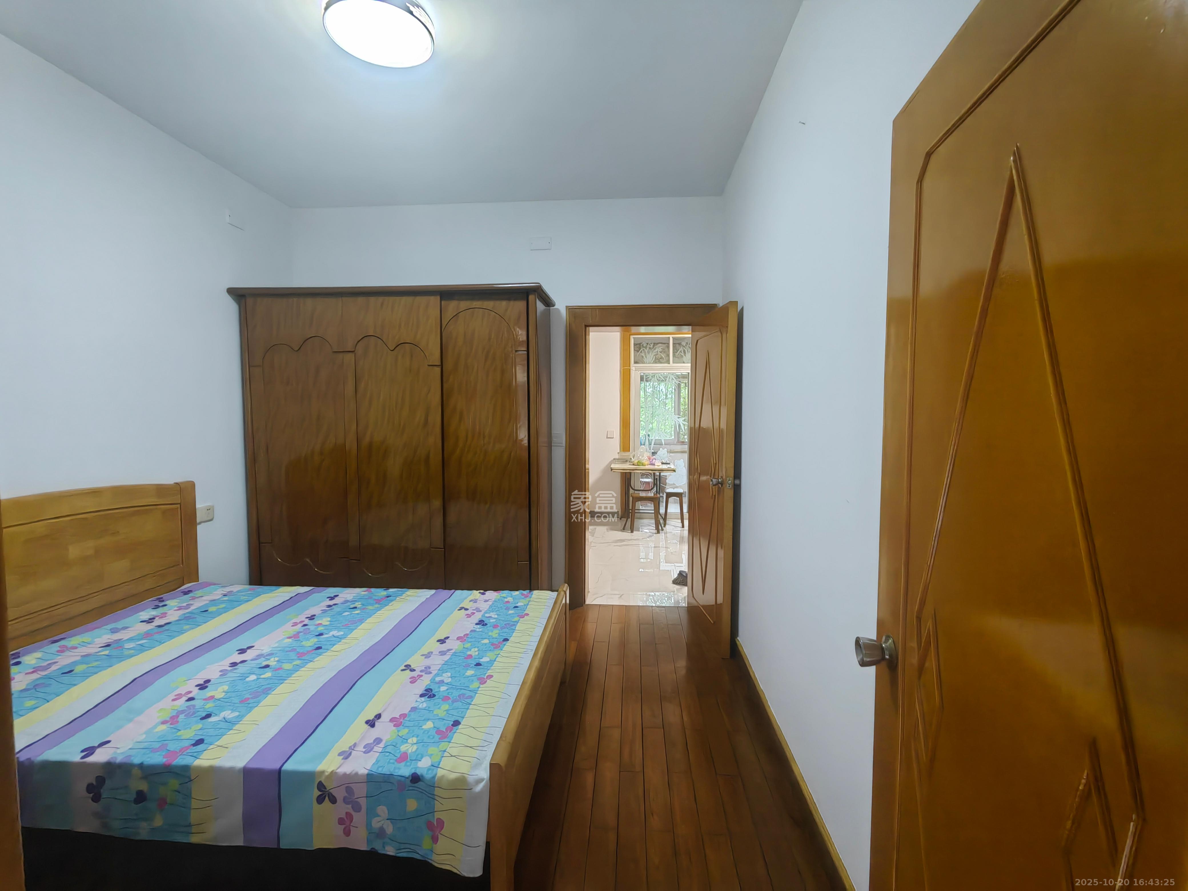 长重机械厂宿舍  2室2厅1卫    1500.0元/月室内图