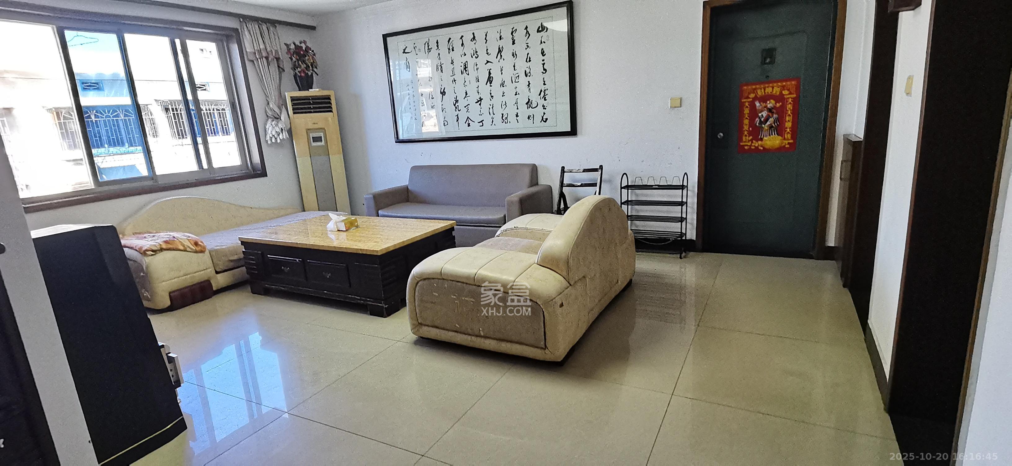 雨花区教师村 3室2厅1卫 1700.0元/月 雨花区教师村 3室2厅1卫 1700.0元/月室内图