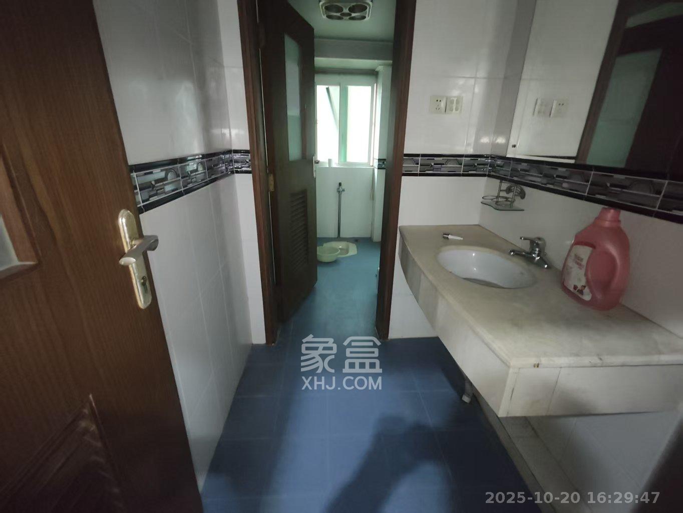 名都花园  3室2厅2卫    3000.0元/月 名都花园  3室2厅2卫    3000.0元/月室内图