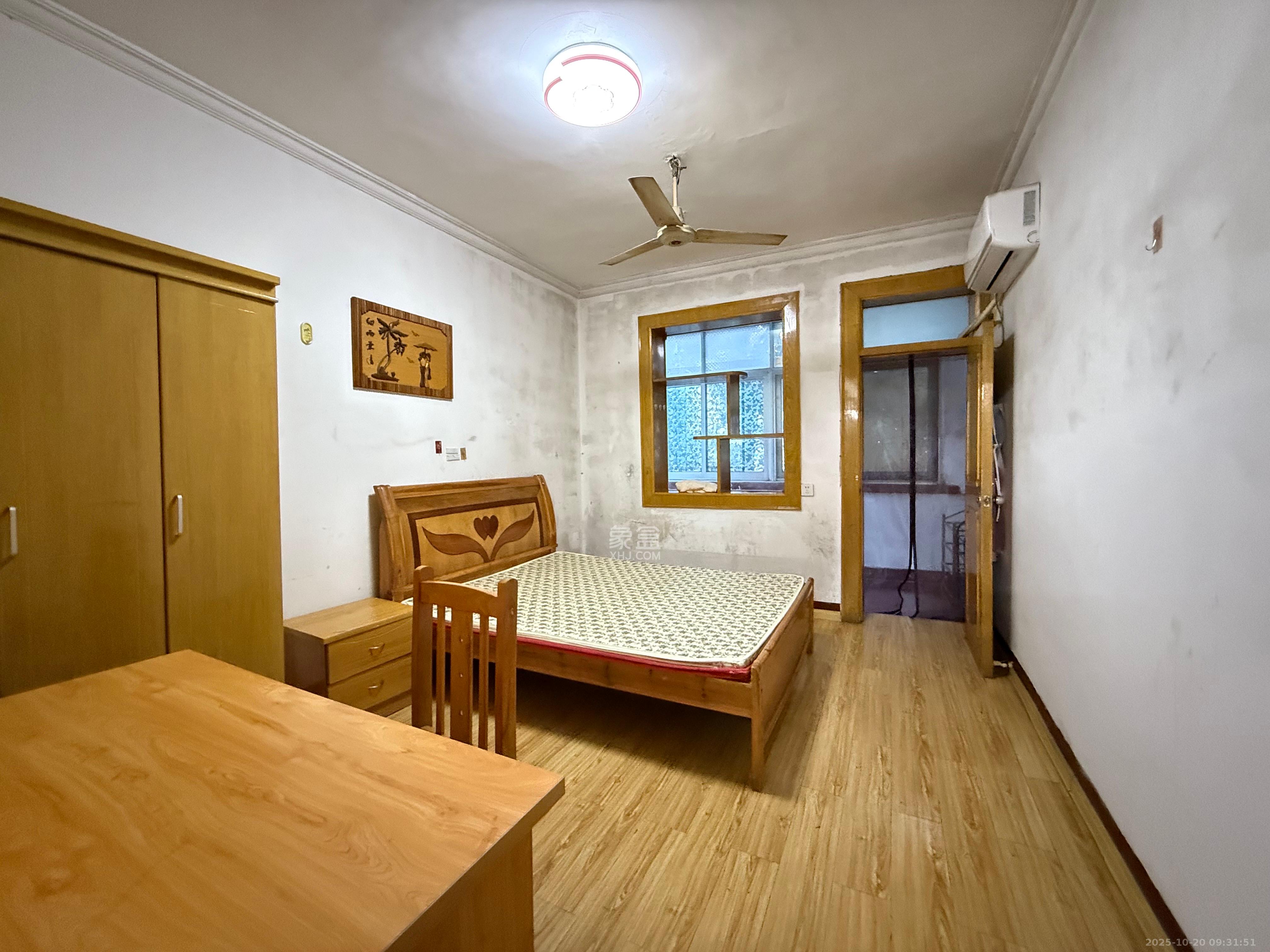 桂花二村 2室1厅1卫 1500.0元/月 桂花二村 2室1厅1卫 1500.0元/月室内图