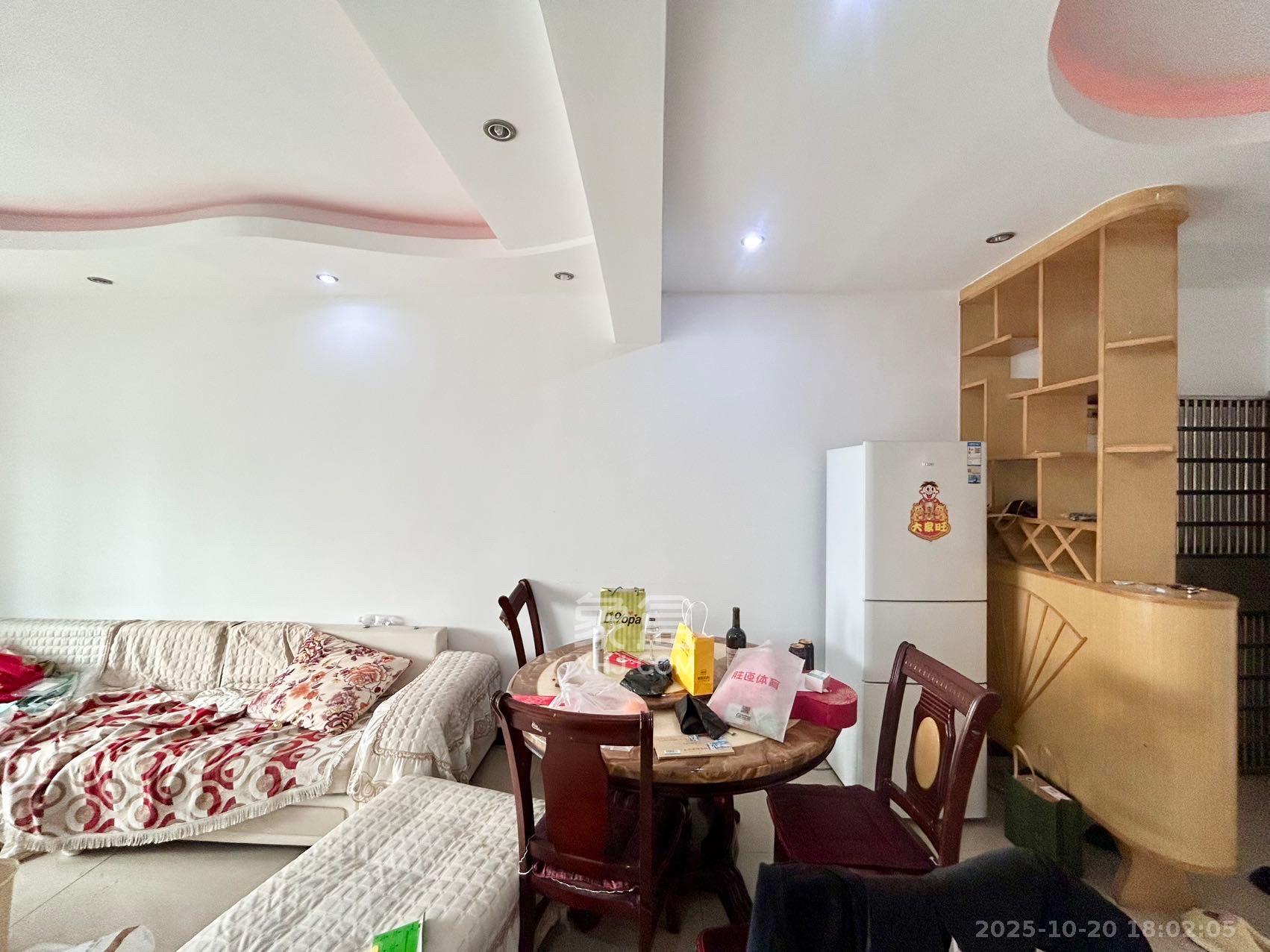 白沙湾嘉园  2室1厅1卫    2200.0元/月室内图