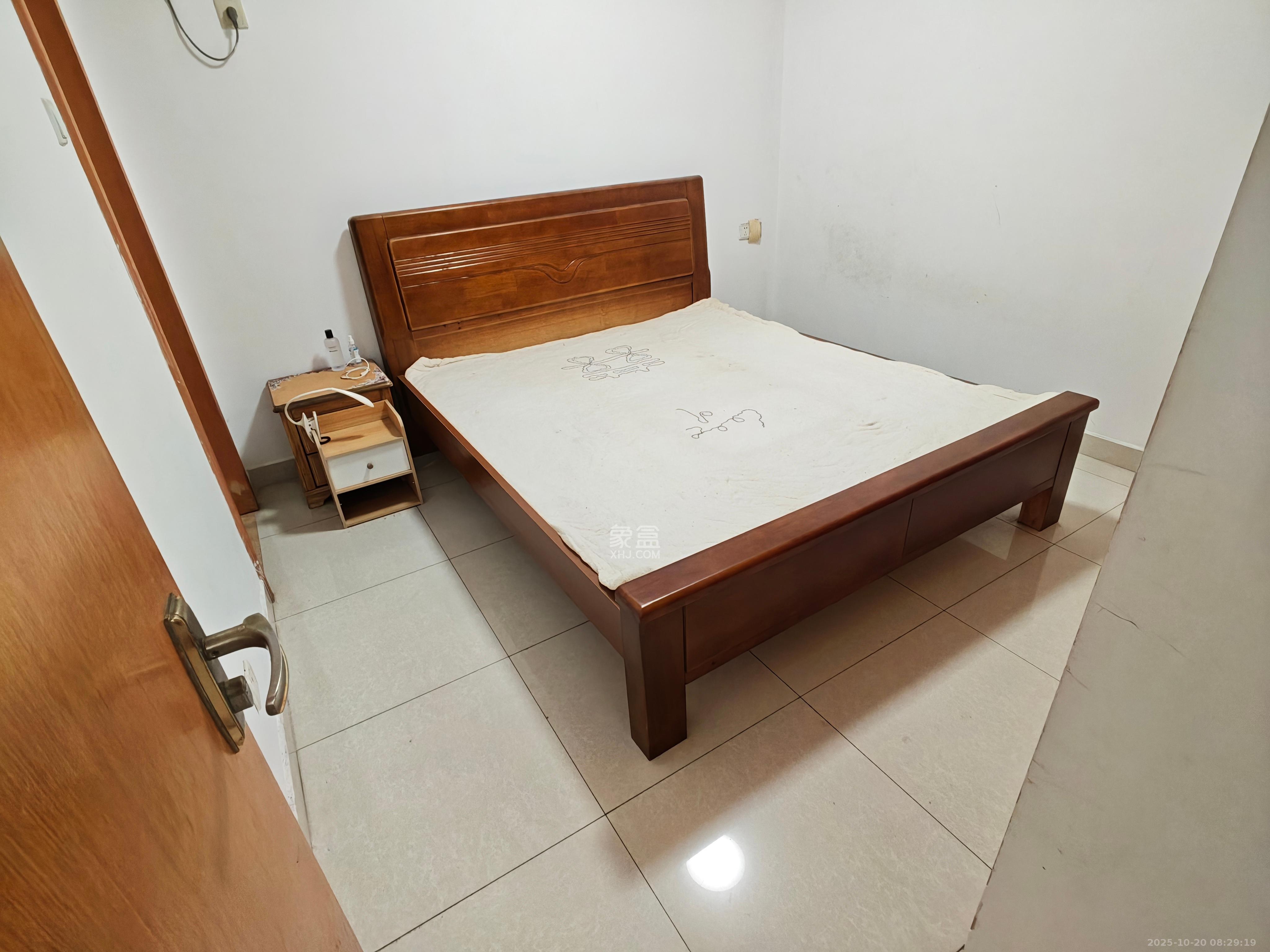 汇都公寓 2室1厅1卫 1600.0元/月 汇都公寓 2室1厅1卫 1600.0元/月室内图