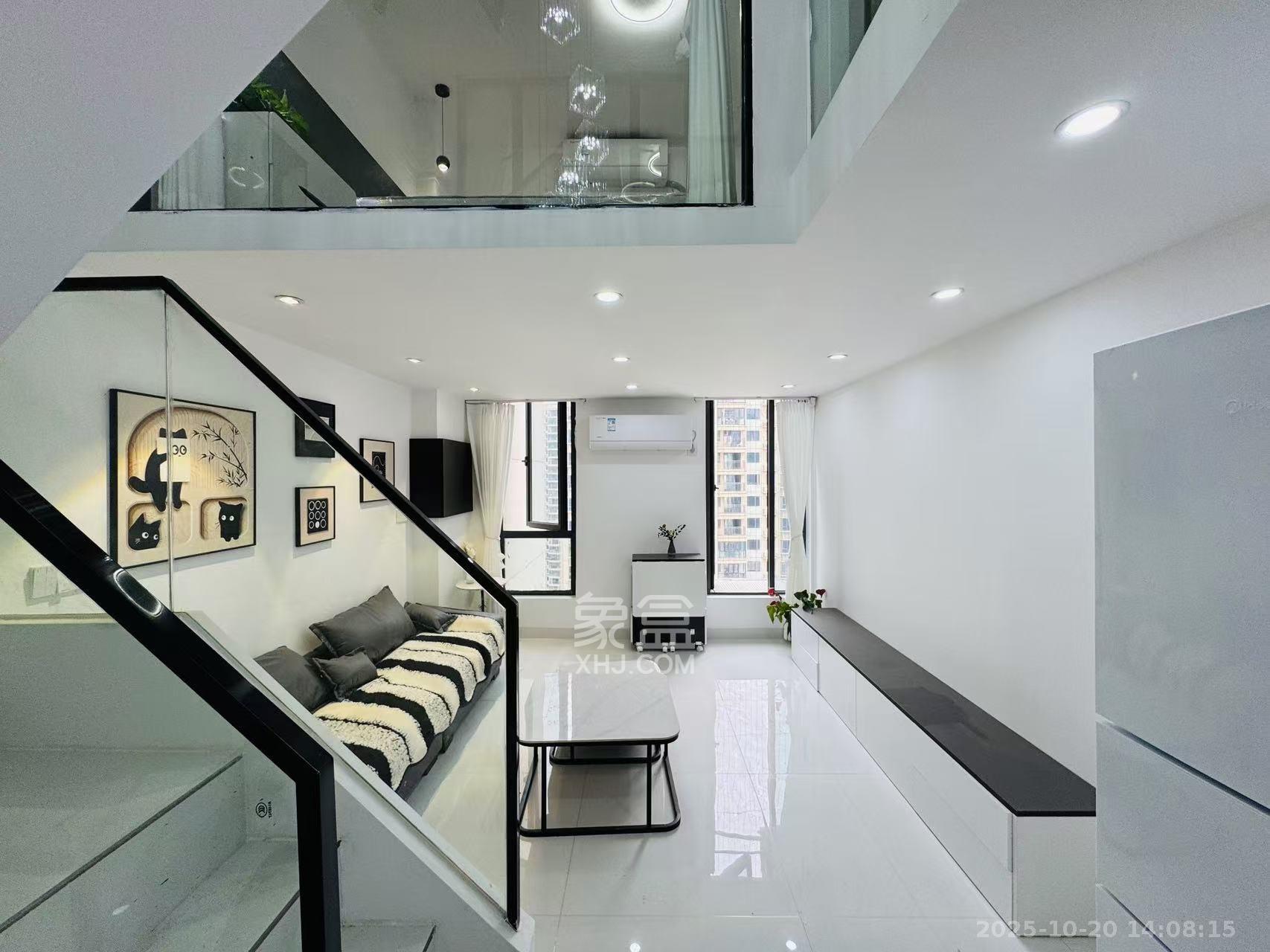 力高凤凰新天  2室2厅1卫    2600.0元/月 力高凤凰新天  2室2厅1卫    2600.0元/月室内图