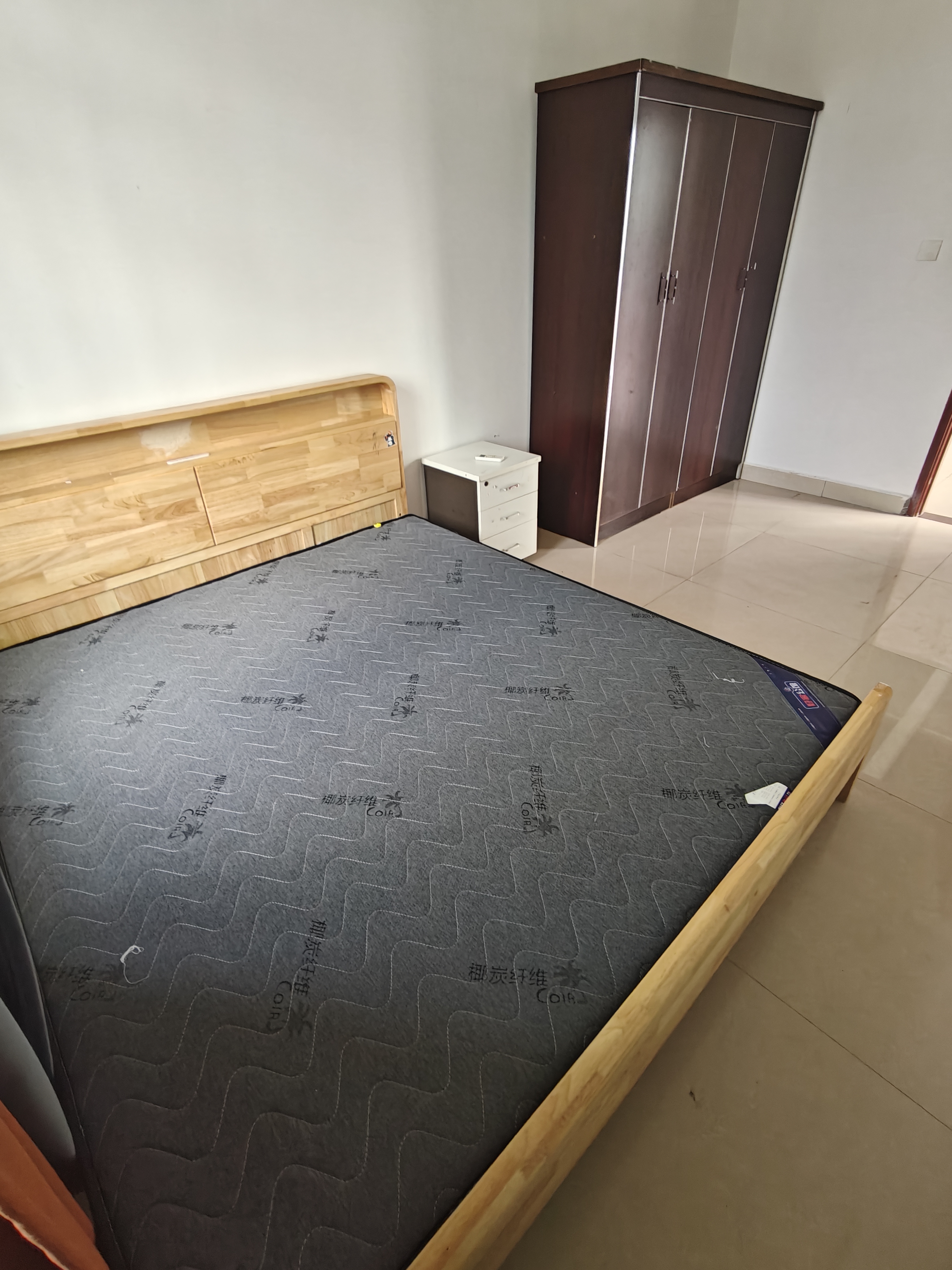 滨涯花园新村自建房 2室1厅1卫 1500.0元/月 滨涯花园新村自建房 2室1厅1卫 1500.0元/月室内图