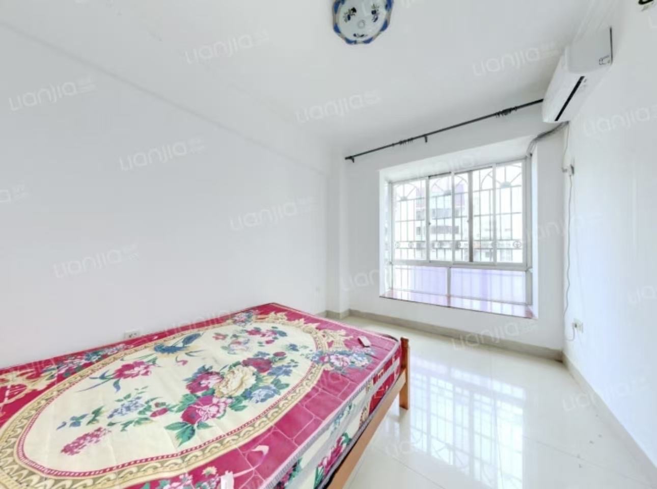 信力花苑 3室2厅1卫 3000.0元/月 信力花苑 3室2厅1卫 3000.0元/月室内图