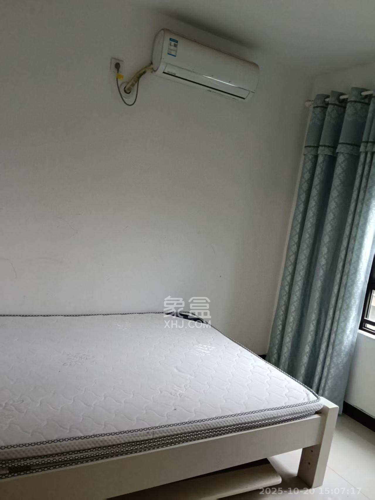 龙湖璟宸原著(龙湖紫宸)  4室2厅2卫    2500.0元/月 龙湖璟宸原著(龙湖紫宸)  4室2厅2卫    2500.0元/月室内图