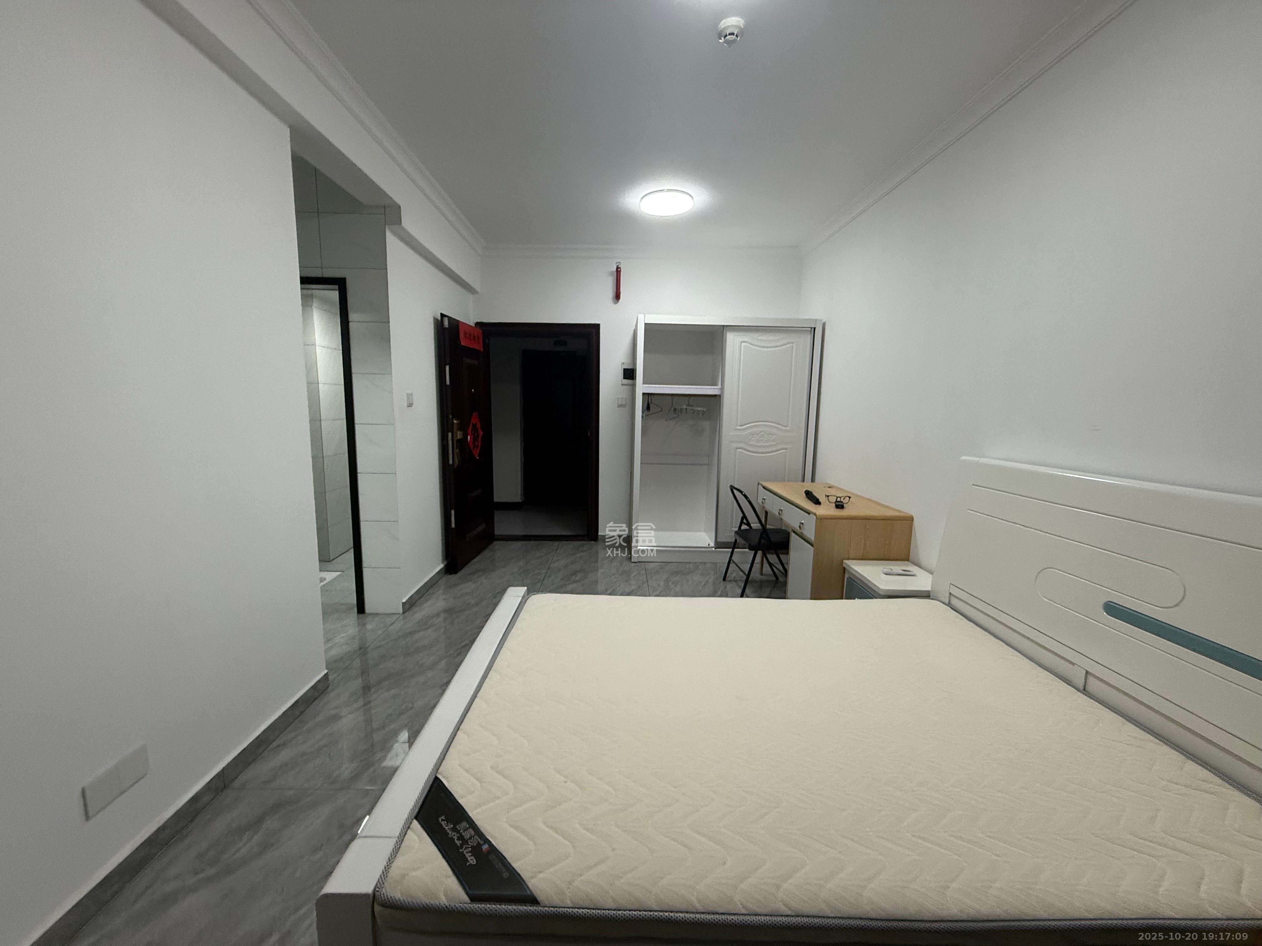 燕珑新寓  1室1厅1卫    1500.0元/月 燕珑新寓  1室1厅1卫    1500.0元/月室内图