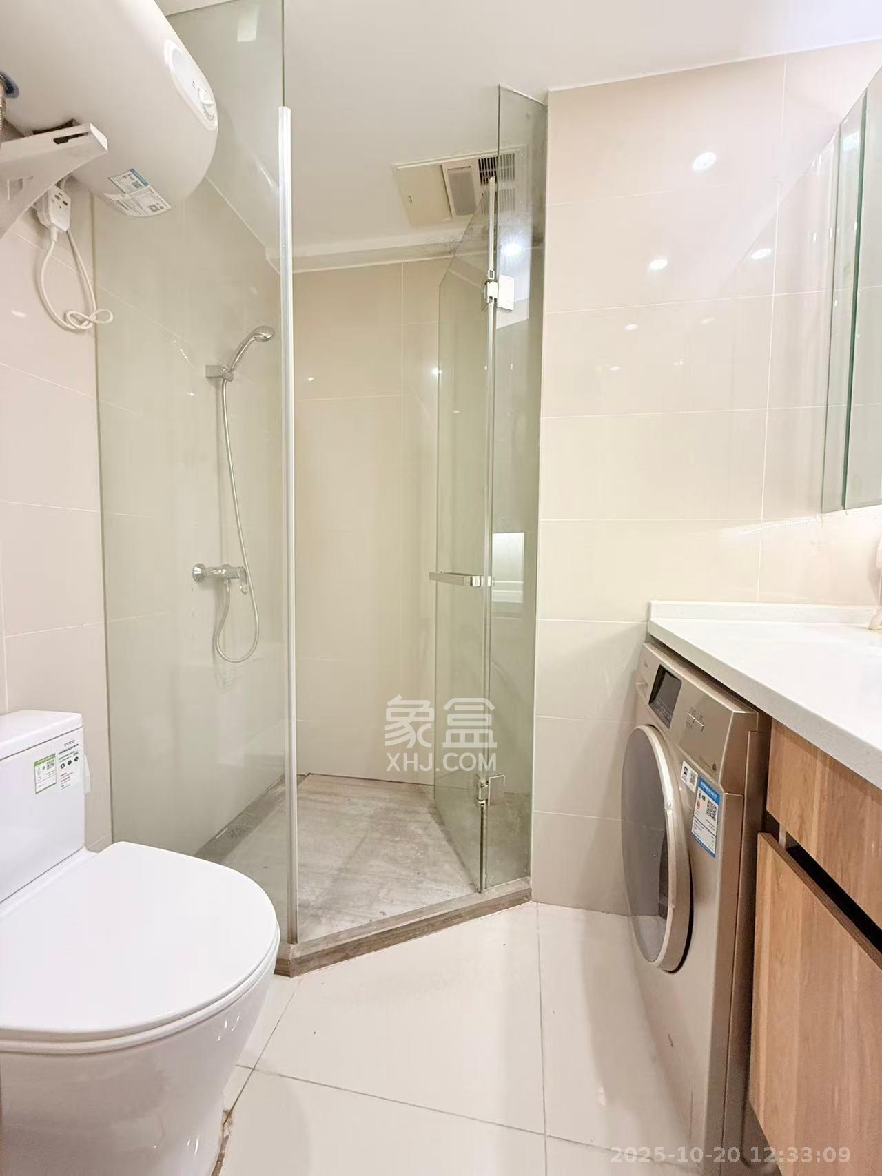 远洋外滩壹号  1室1厅1卫    2000.0元/月 远洋外滩壹号  1室1厅1卫    2000.0元/月室内图