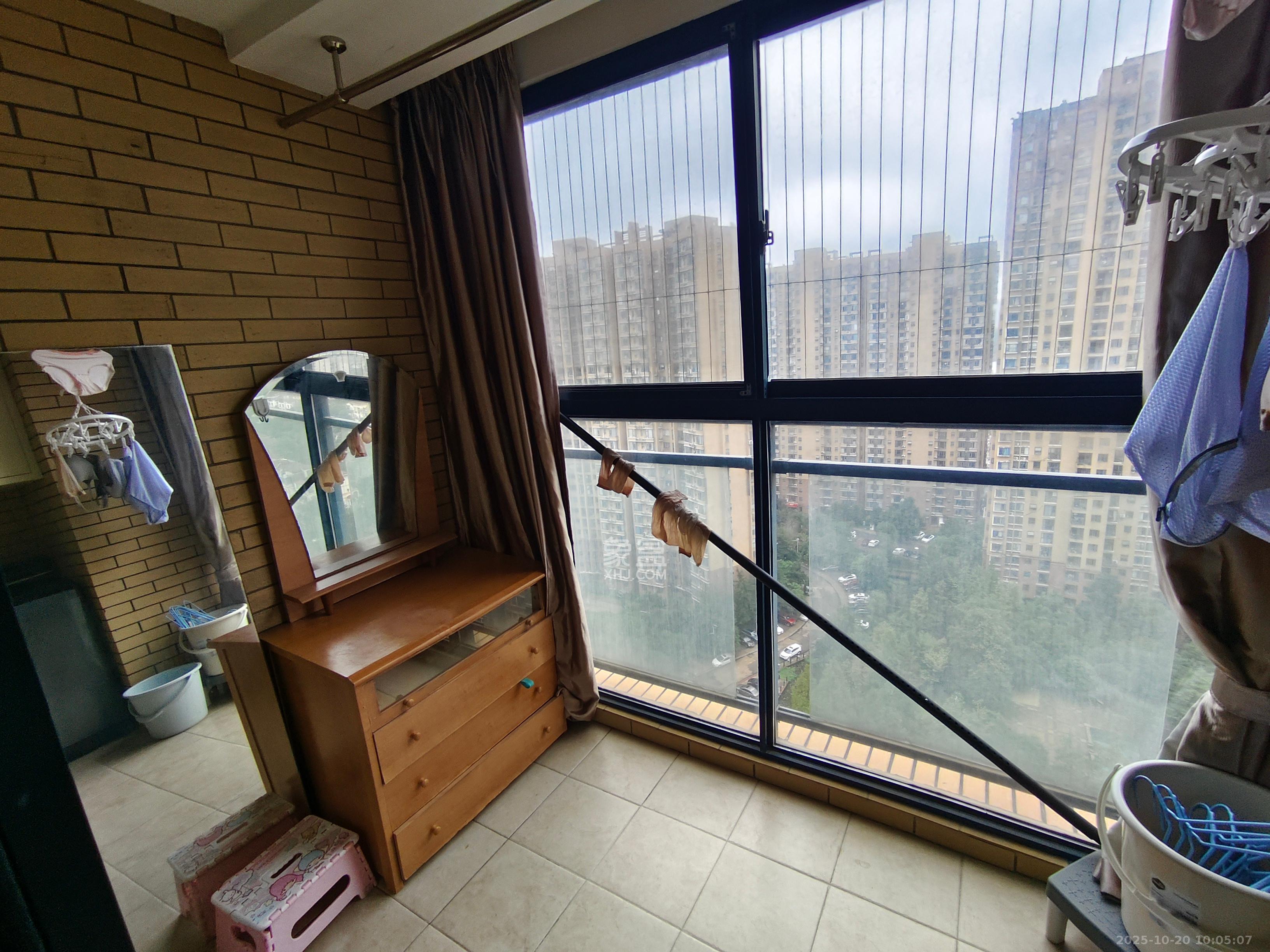 北京御园一二期（国泰嘉园）  2室2厅1卫    2000.0元/月室内图