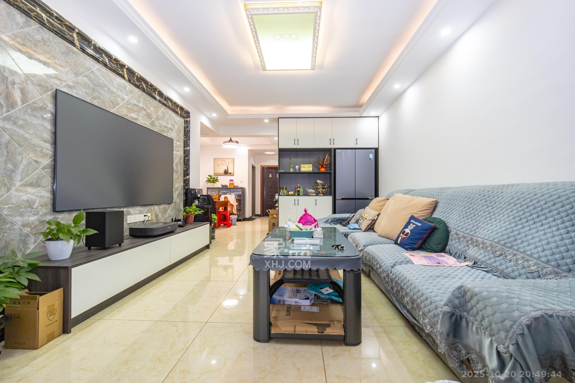 楚天世纪城西苑  3室2厅2卫    80.8万