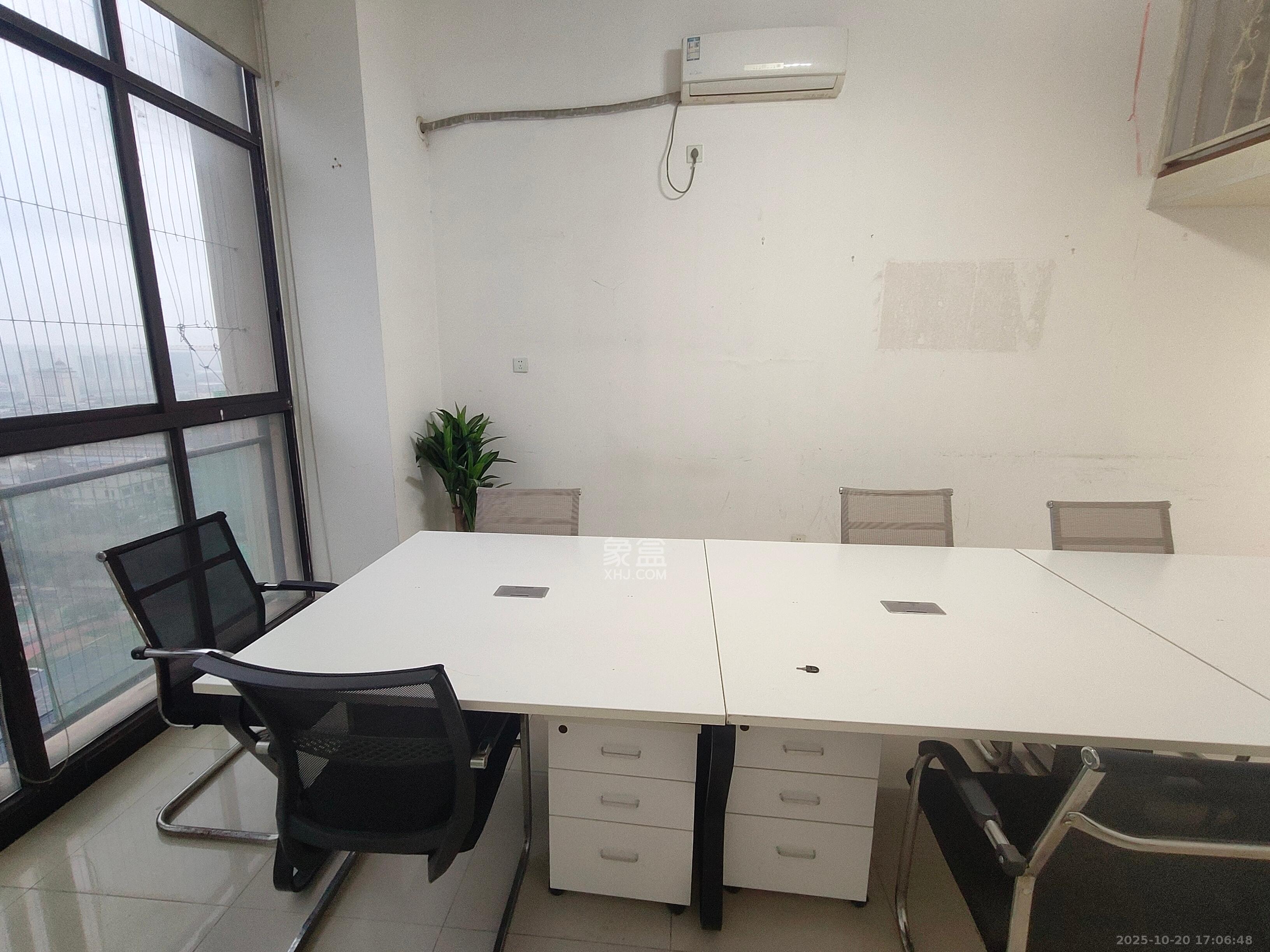 金科时代中心 1室1厅1卫 1500.0元/月 金科时代中心 1室1厅1卫 1500.0元/月室内图