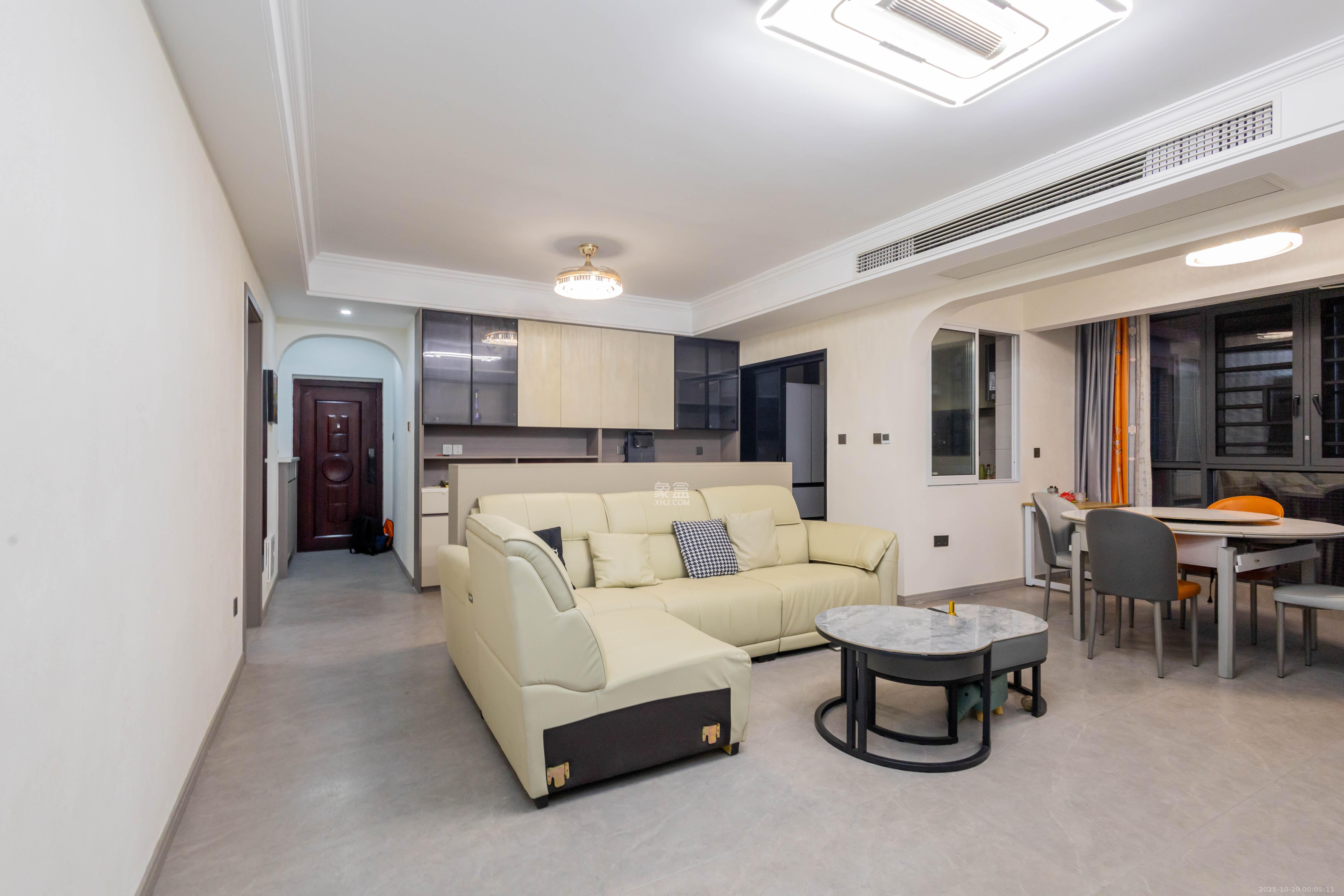 海德公园 4室2厅1卫 79.8万 海德公园 4室2厅1卫 79.8万客厅