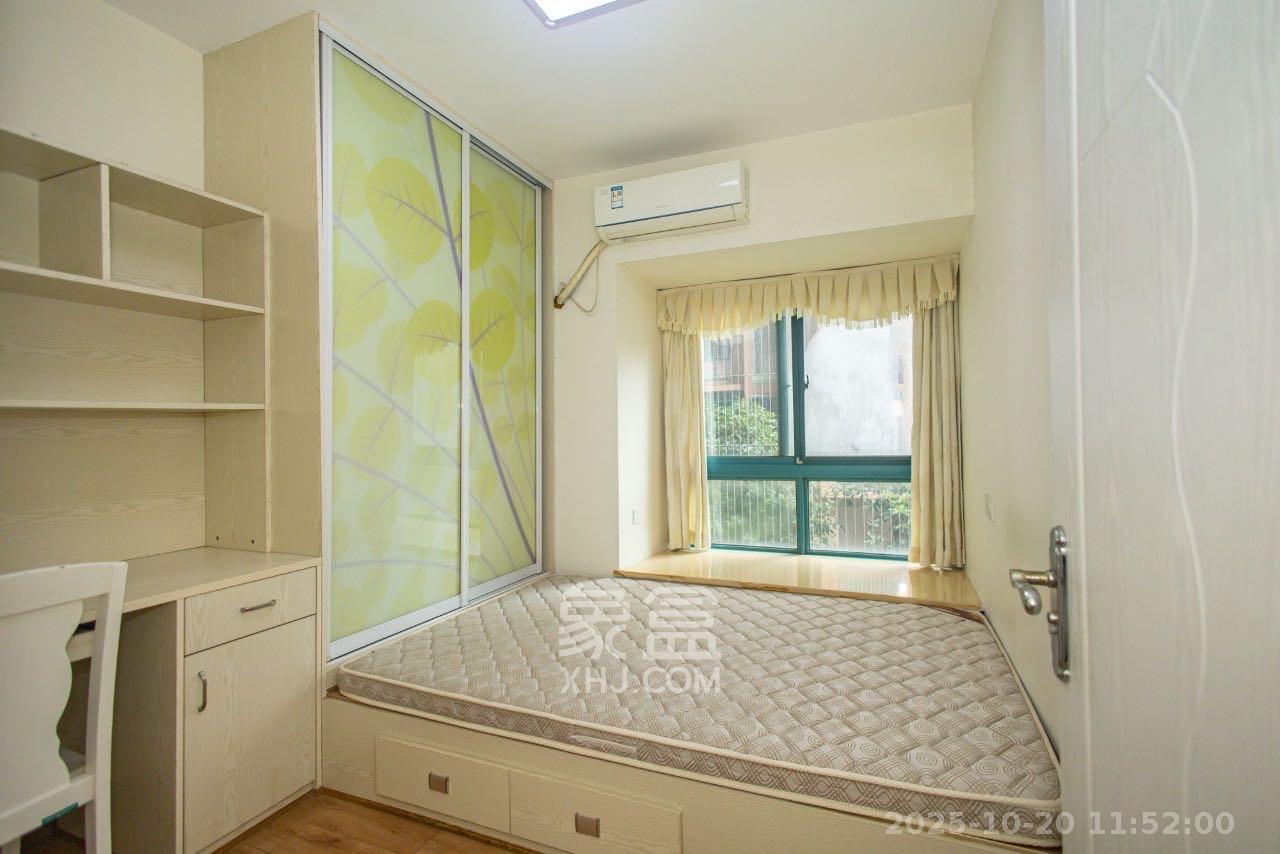 蝴蝶谷 2室2厅1卫 1600.0元/月 蝴蝶谷 2室2厅1卫 1600.0元/月室内图