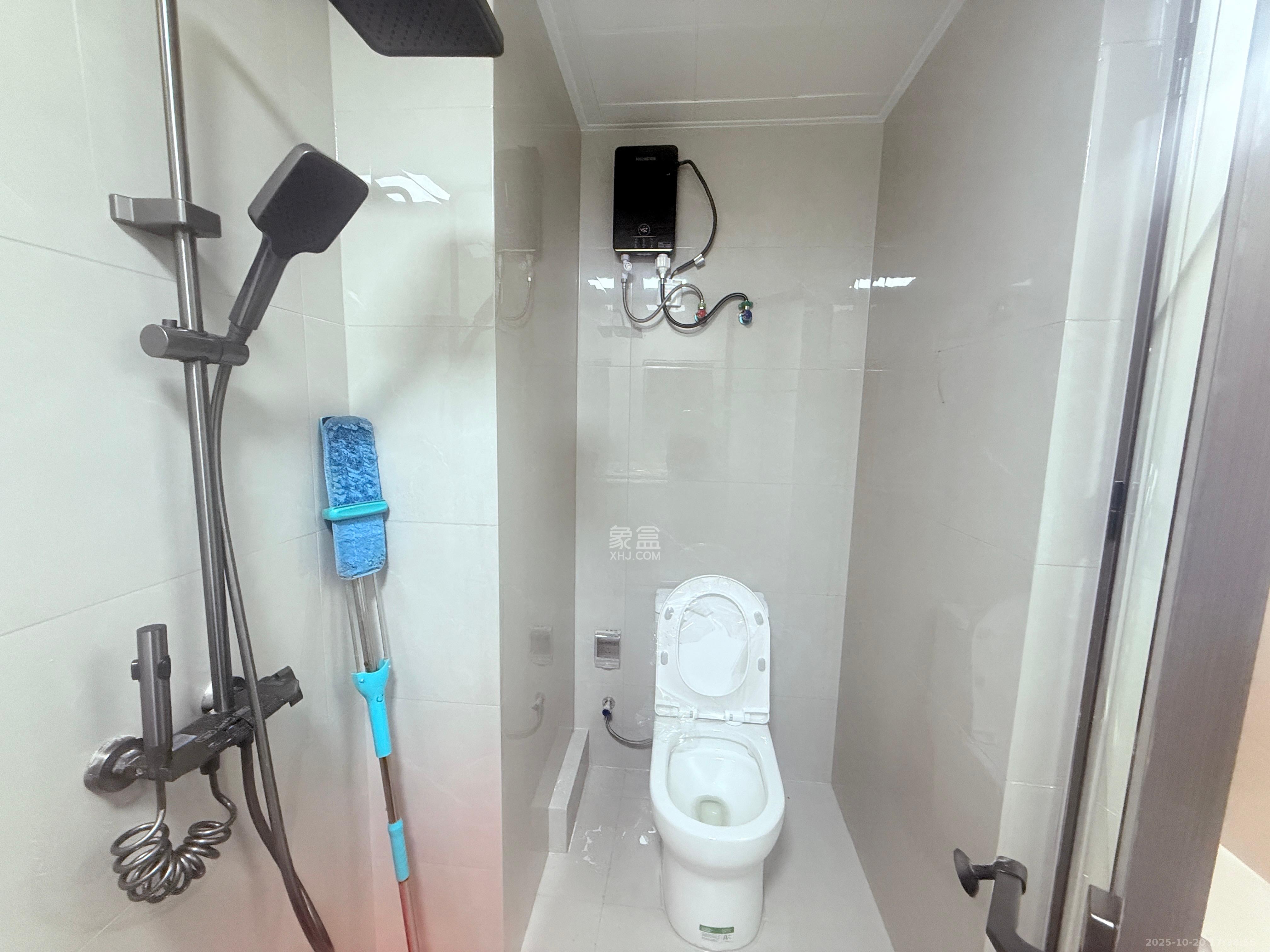 新力铂园(江山云著)  1室0厅1卫    1700.0元/月 新力铂园(江山云著)  1室0厅1卫    1700.0元/月室内图