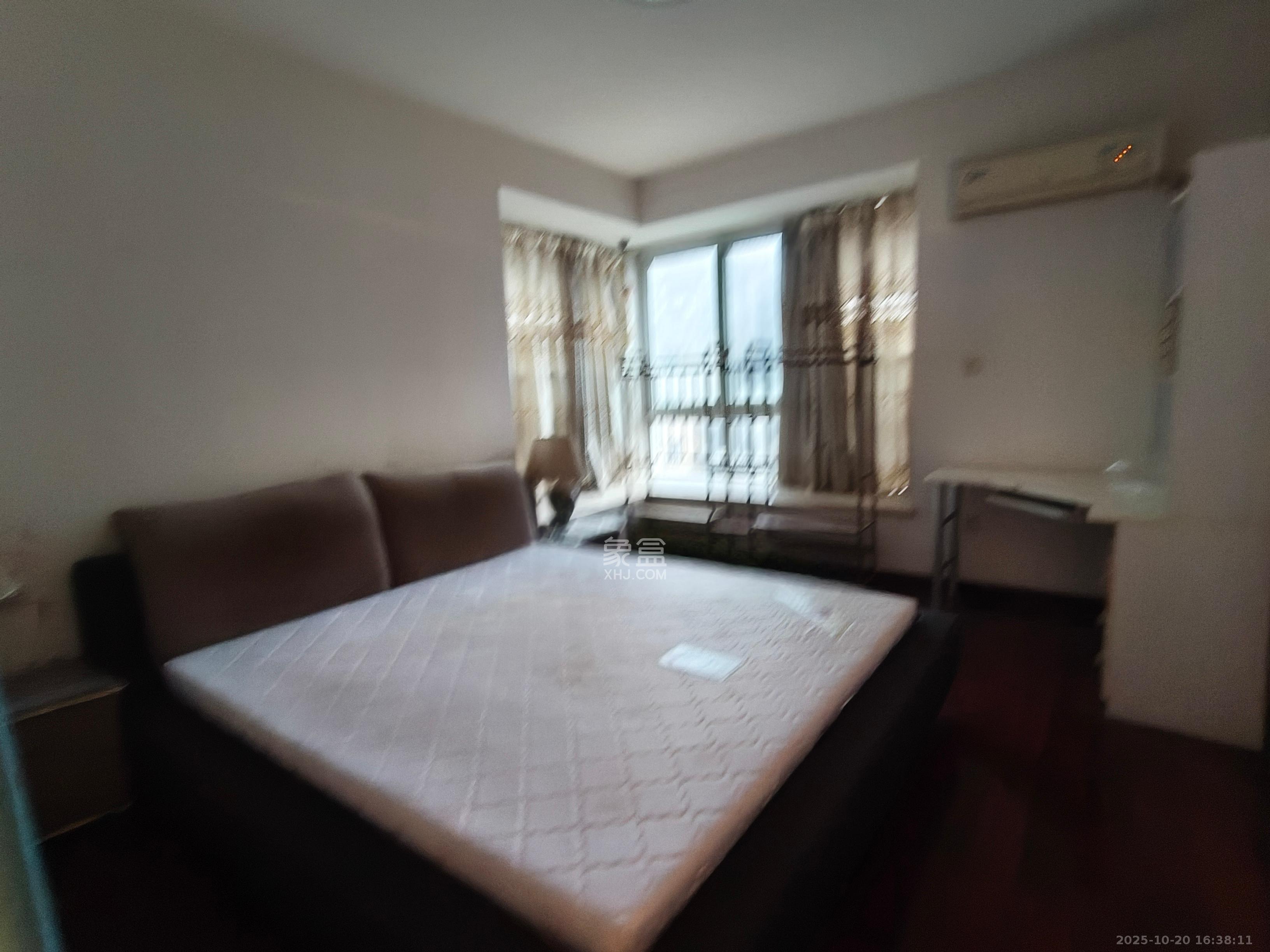 筑梦园 3室2厅1卫 2300.0元/月 筑梦园 3室2厅1卫 2300.0元/月室内图