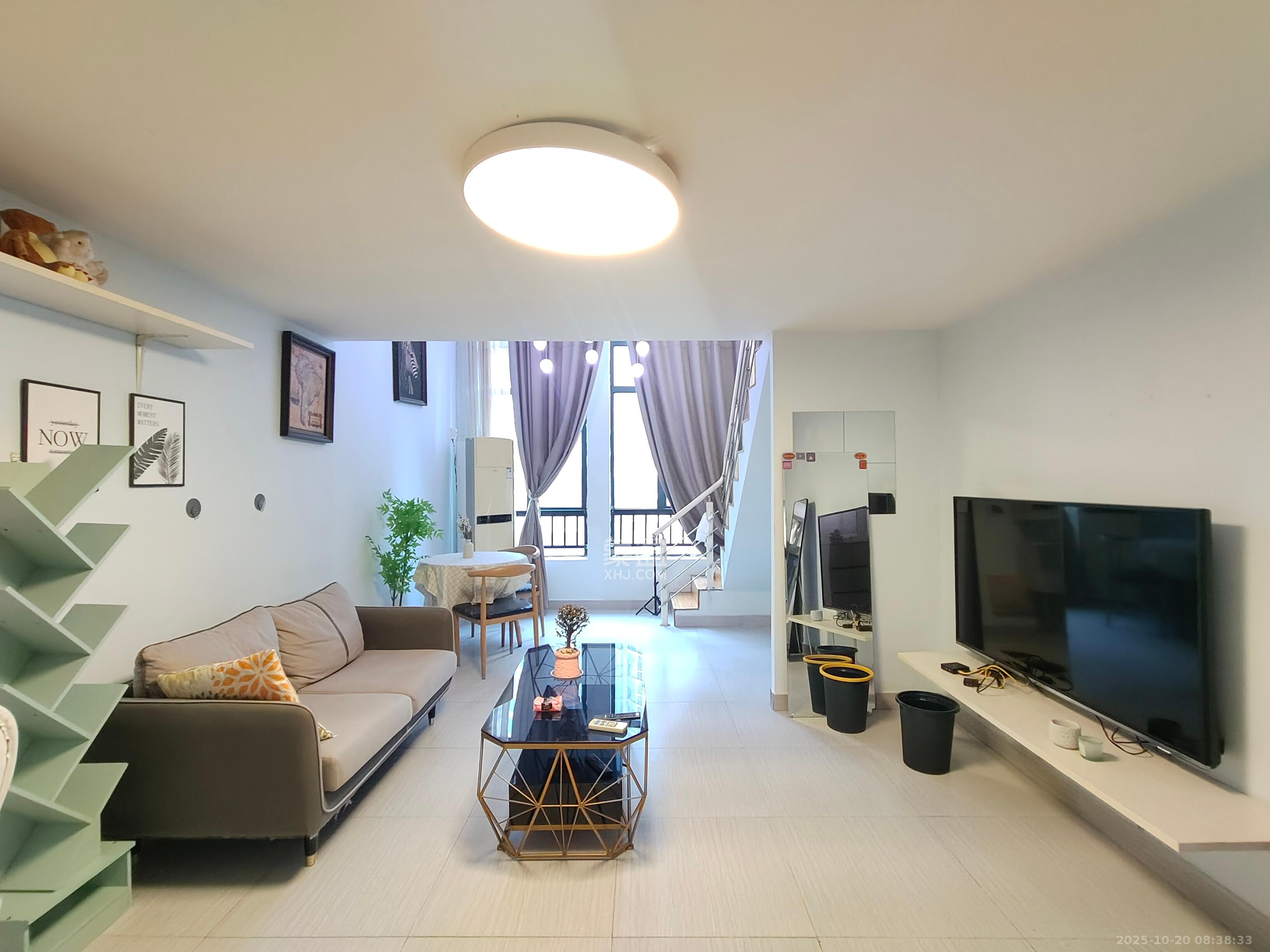 融圣国际  2室1厅1卫    2000.0元/月 融圣国际  2室1厅1卫    2000.0元/月室内图