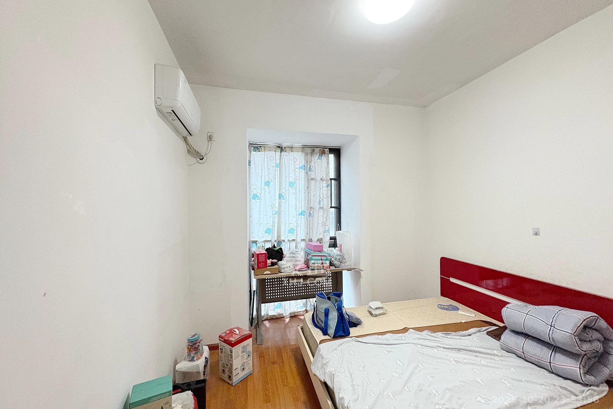 凯通国际城（凯通朝庭）  3室1厅1卫    86.0万卧室