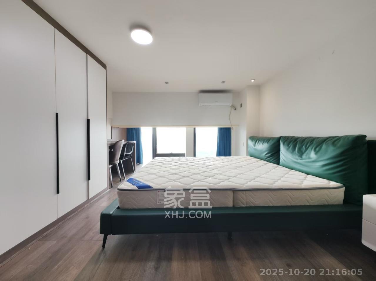 长房时代小镇 1室1厅1卫 1300.0元/月 长房时代小镇 1室1厅1卫 1300.0元/月室内图