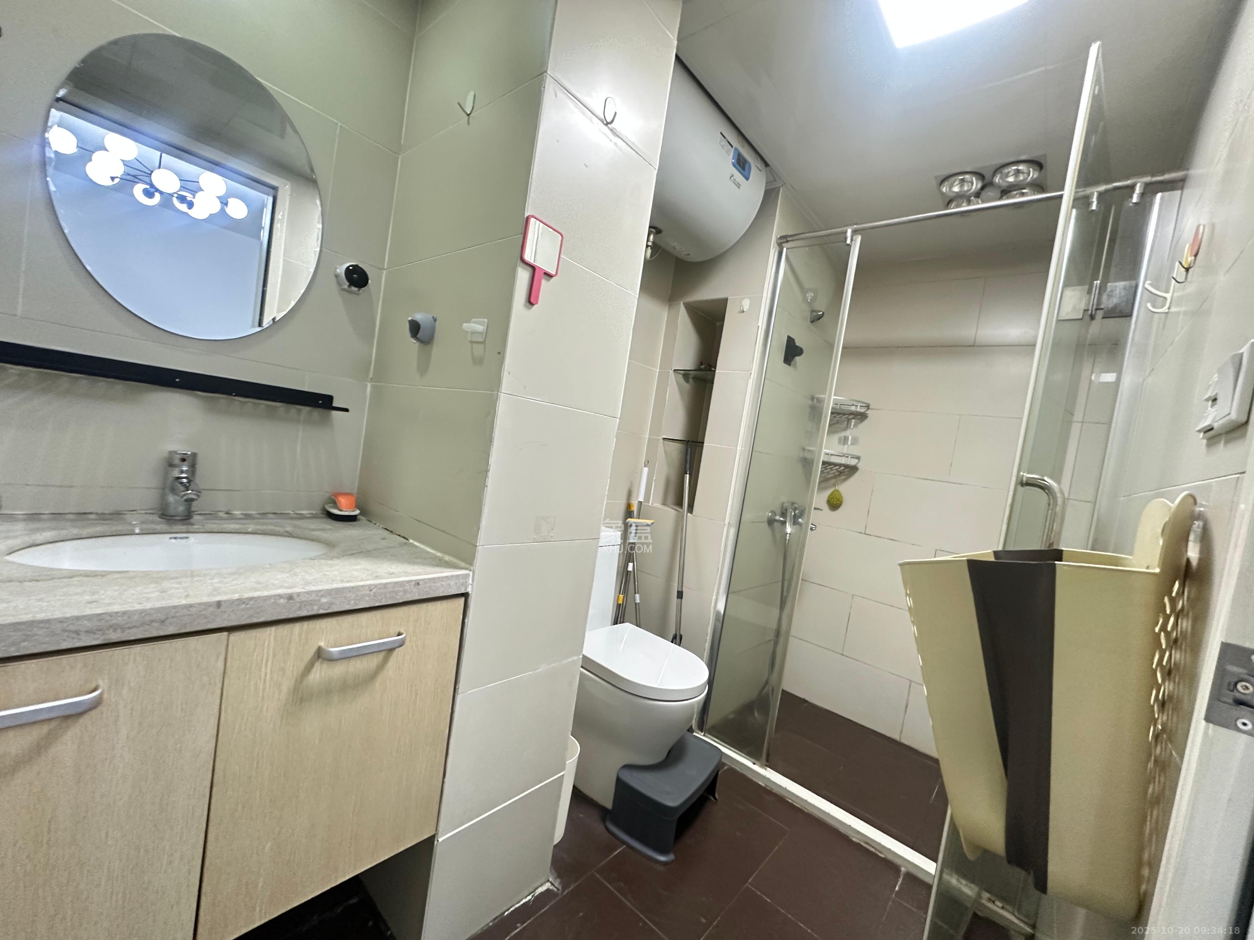 北辰三角洲E5区  1室1厅1卫    2500.0元/月 北辰三角洲E5区  1室1厅1卫    2500.0元/月室内图