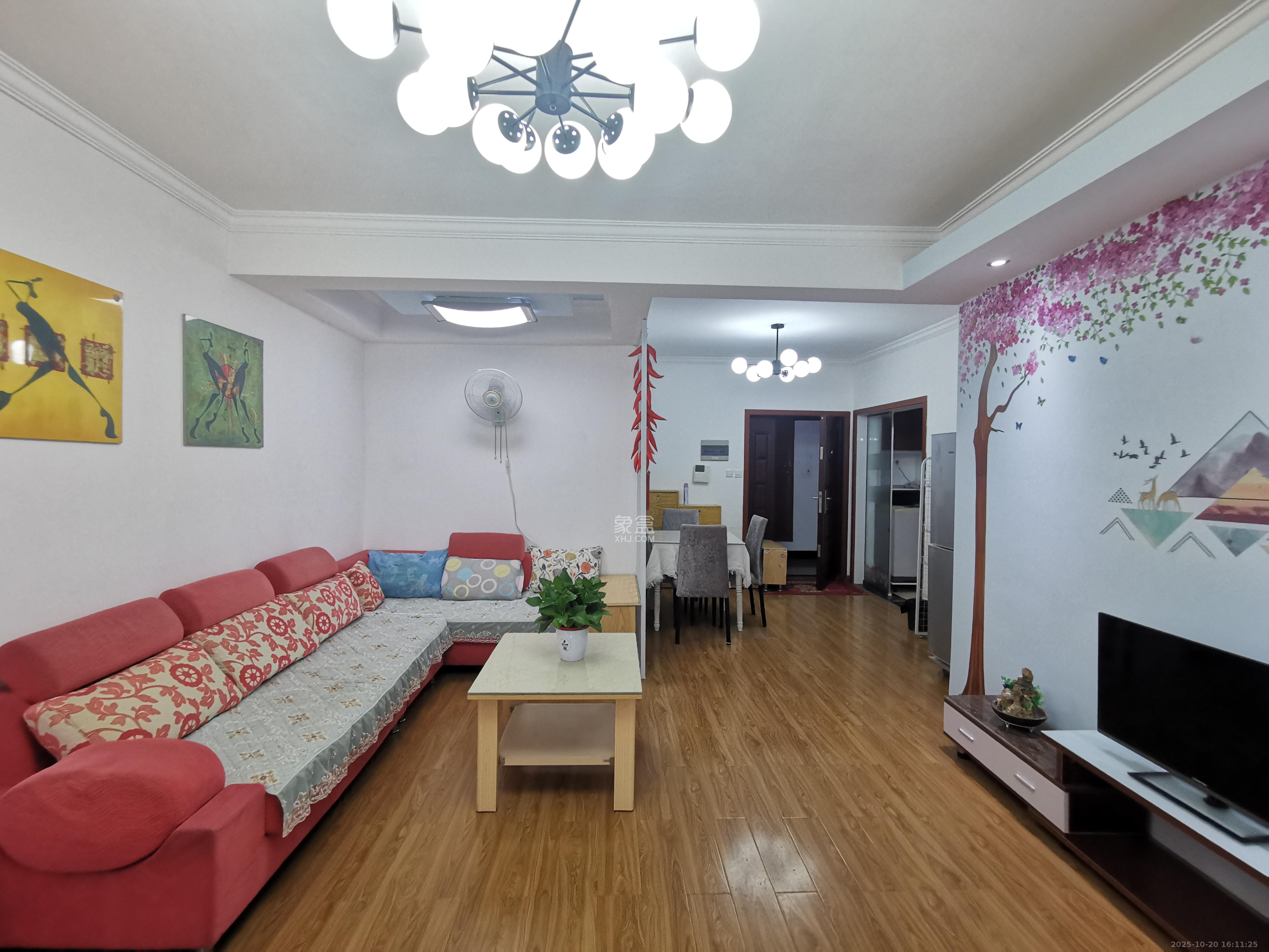 湘府9号 2室1厅1卫 2100.0元/月 湘府9号 2室1厅1卫 2100.0元/月室内图