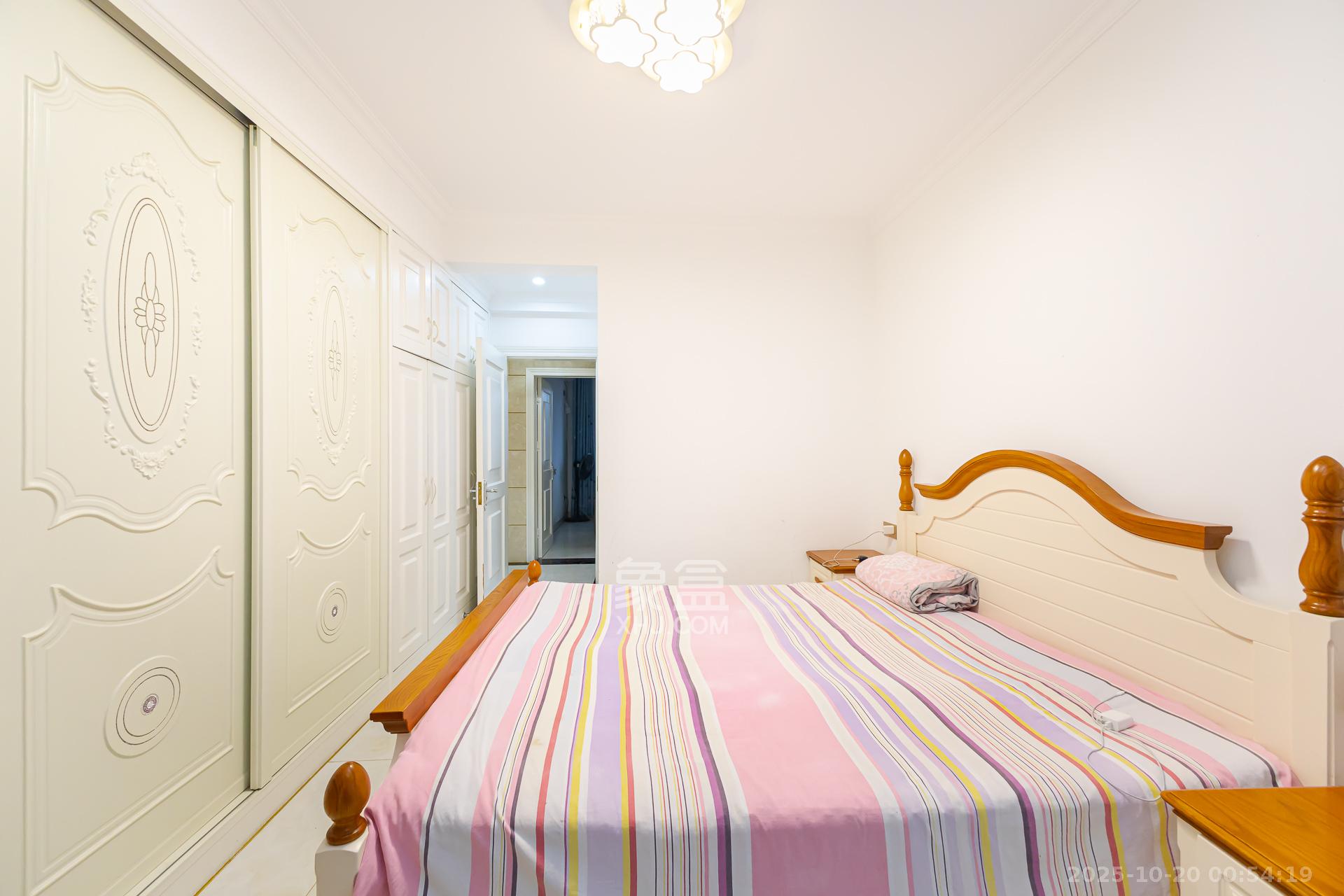 润和之悦(金泽园) 4室2厅2卫 89.8万 润和之悦(金泽园) 4室2厅2卫 89.8万卧室