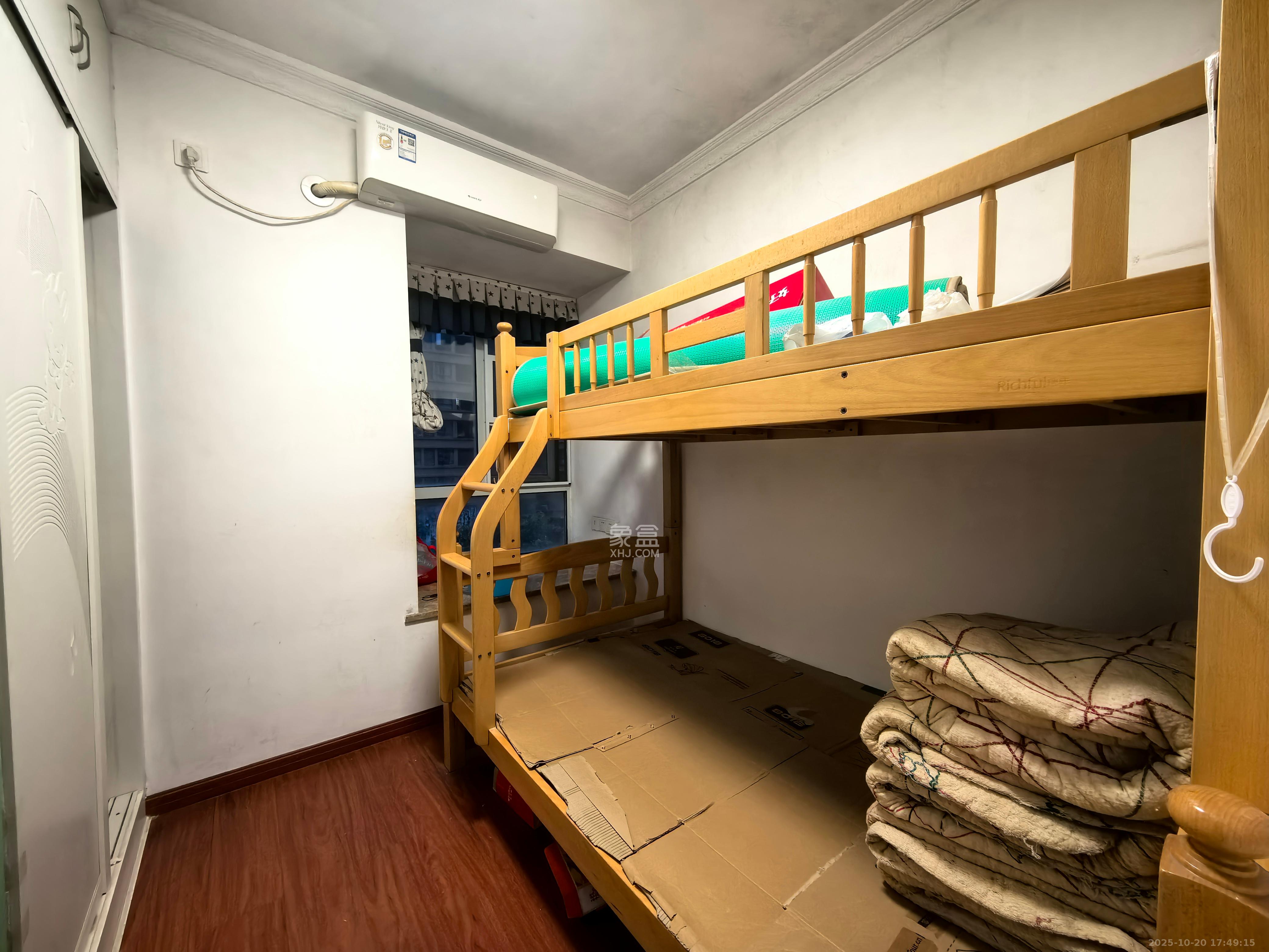 五矿万境水岸一期(万境水岸嘉苑) 3室2厅1卫 2200.0元/月 五矿万境水岸一期(万境水岸嘉苑) 3室2厅1卫 2200.0元/月室内图