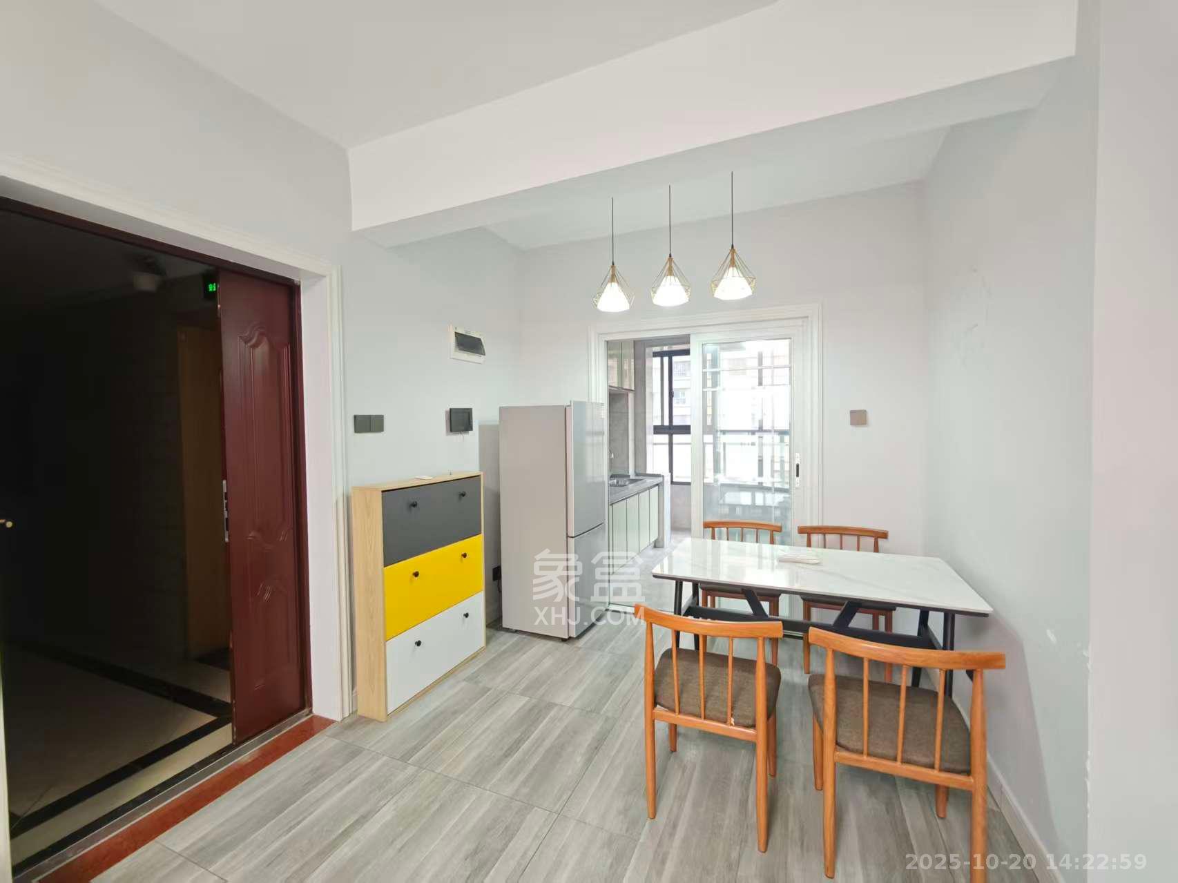 五矿万境水岸一期（万境水岸嘉苑）  2室2厅1卫    2200.0元/月室内图