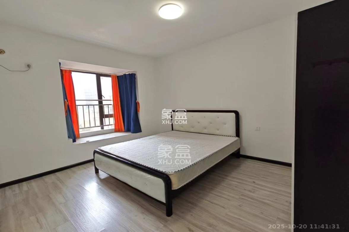 新新花园  3室2厅2卫    2300.0元/月 新新花园  3室2厅2卫    2300.0元/月室内图