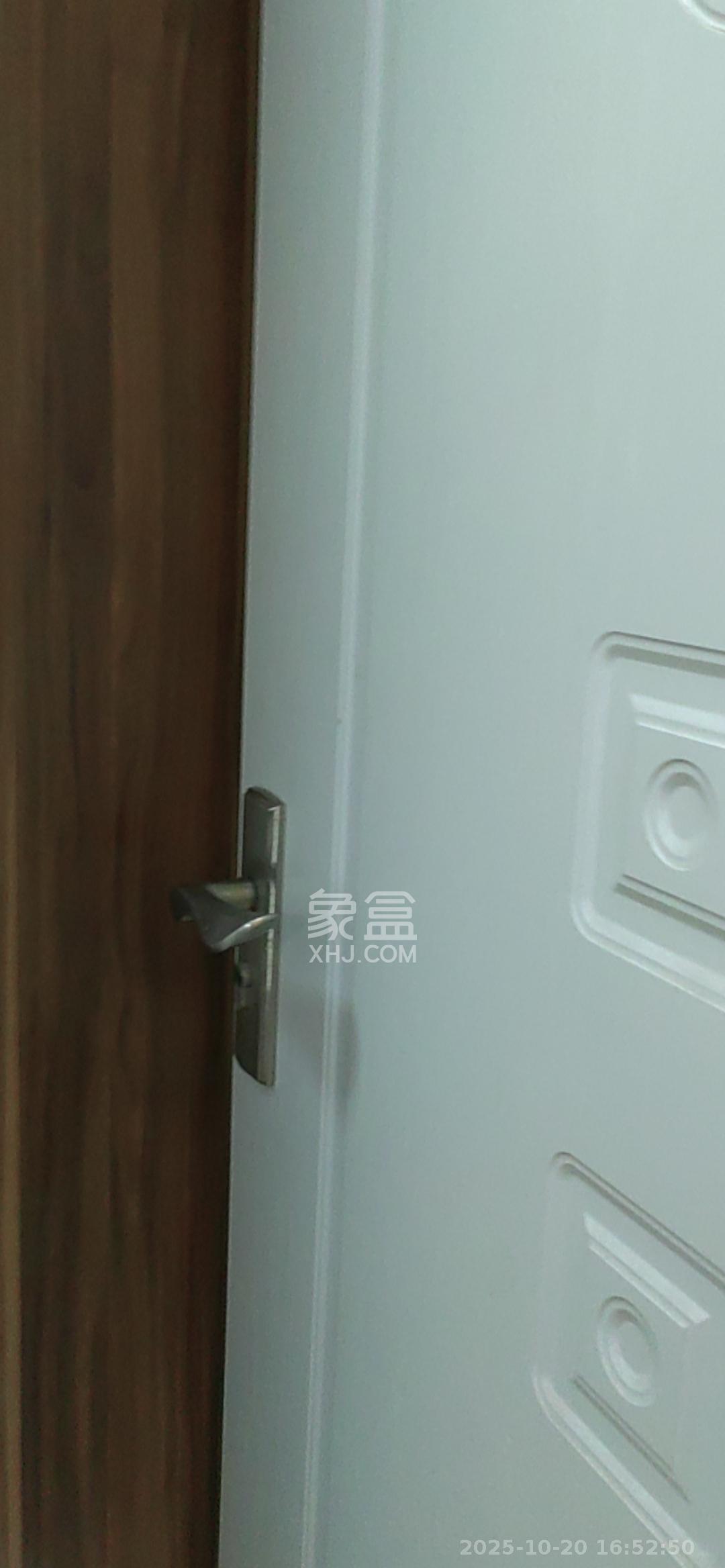 东玺门 3室2厅1卫 2600.0元/月 东玺门 3室2厅1卫 2600.0元/月室内图