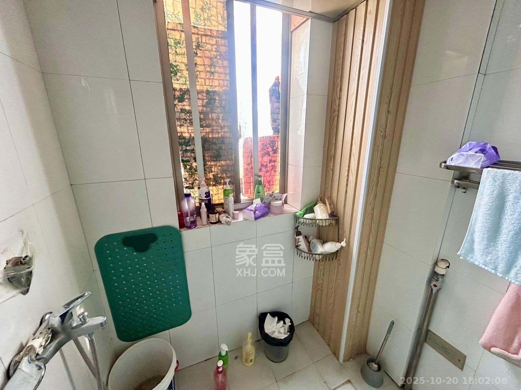 白沙湾嘉园  2室1厅1卫    2200.0元/月室内图