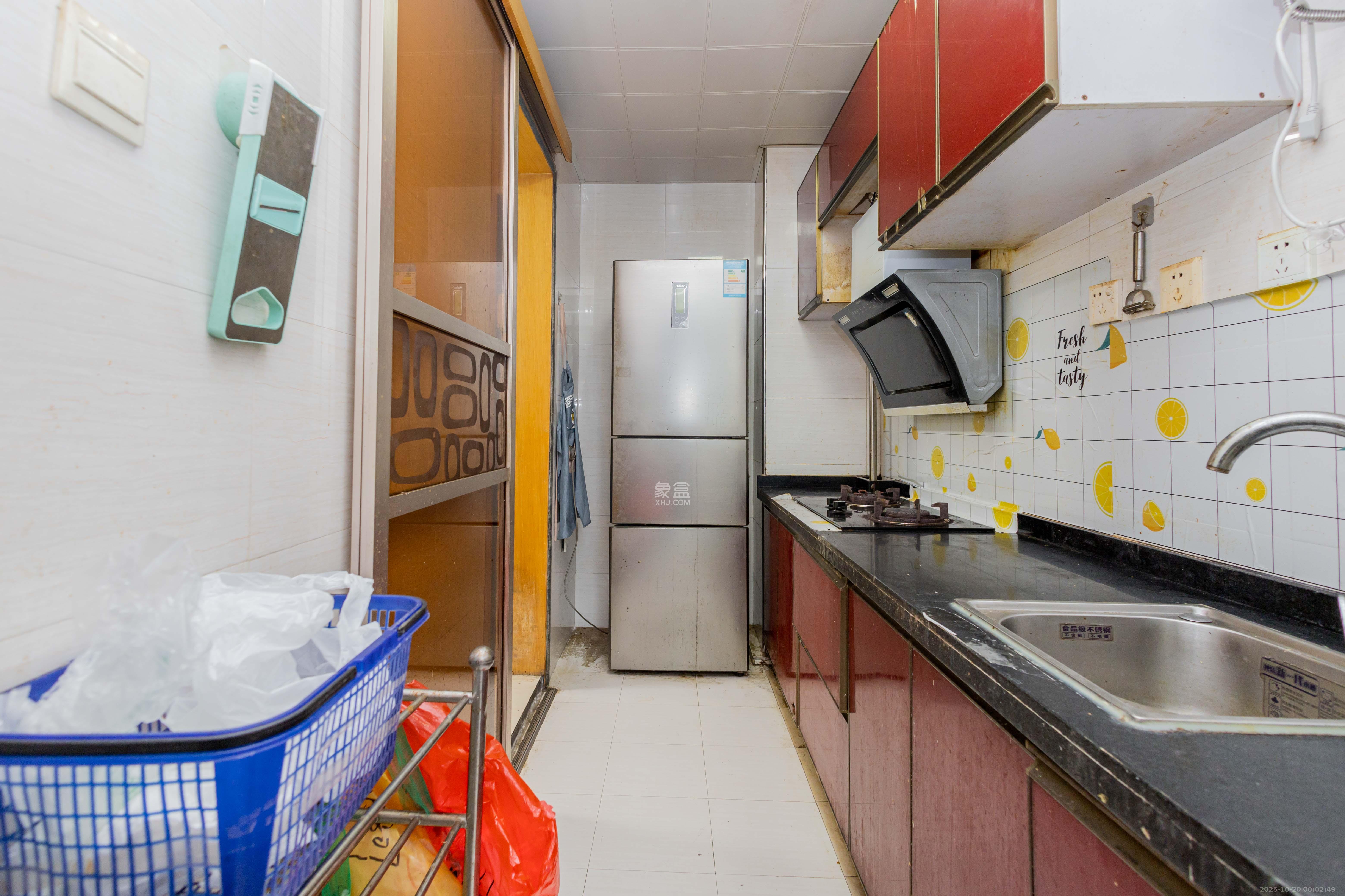 中国铁建国际城一期  2室1厅1卫    29.0万厨房