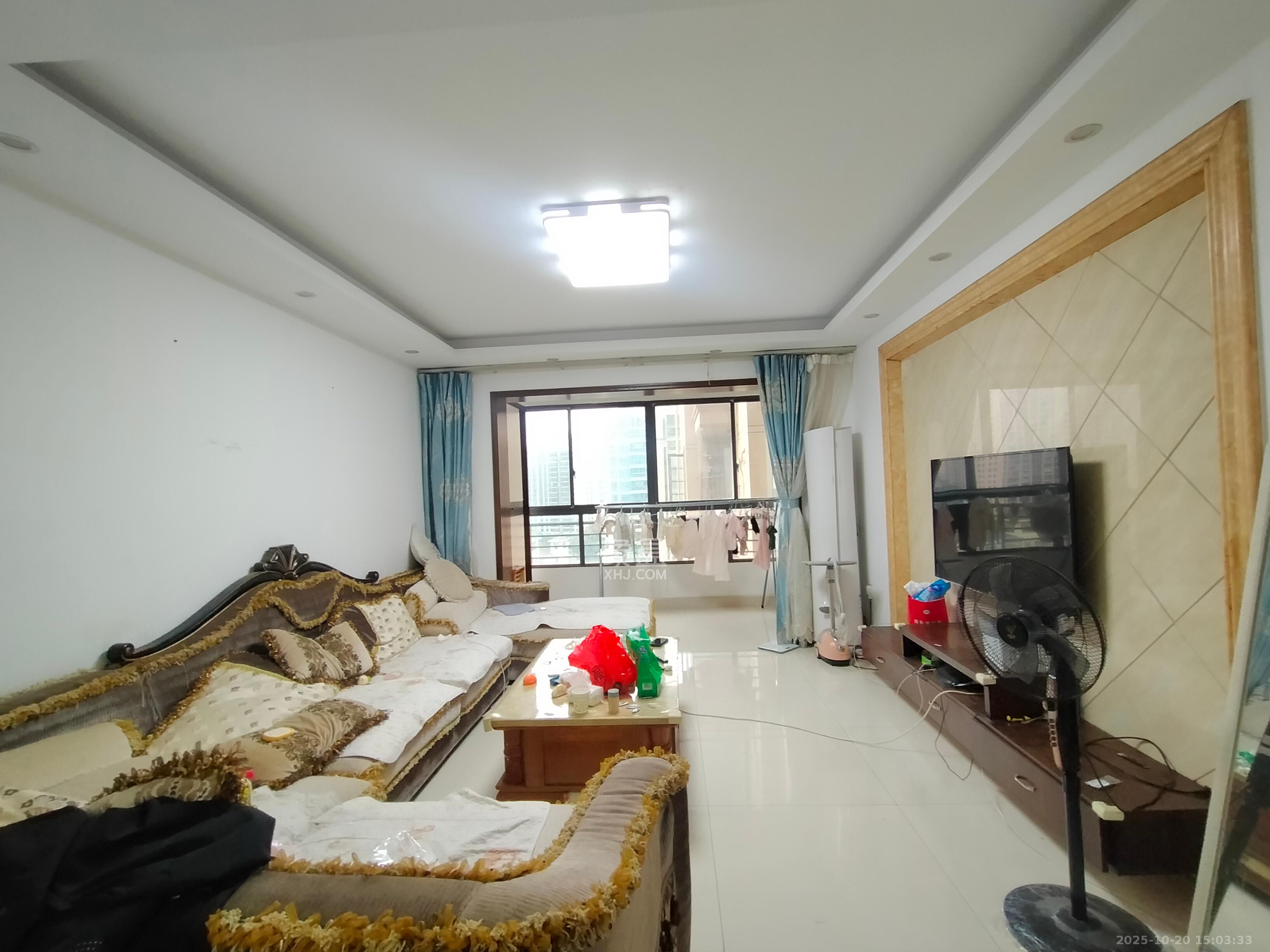 宏聚地中海 3室2厅2卫 2300.0元/月 宏聚地中海 3室2厅2卫 2300.0元/月室内图