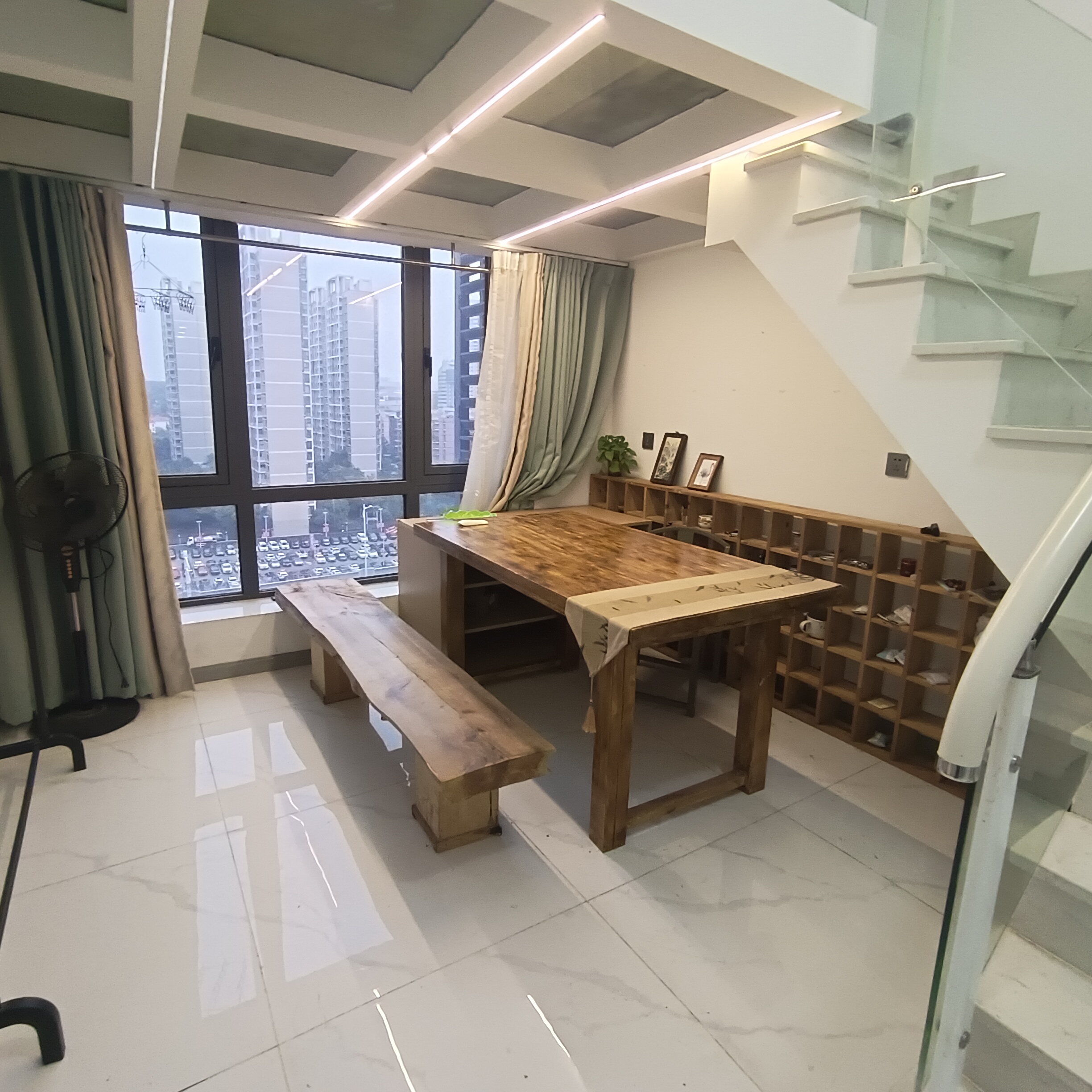 藏珑湖上公馆  2室1厅1卫    1900.0元/月 藏珑湖上公馆  2室1厅1卫    1900.0元/月户型图