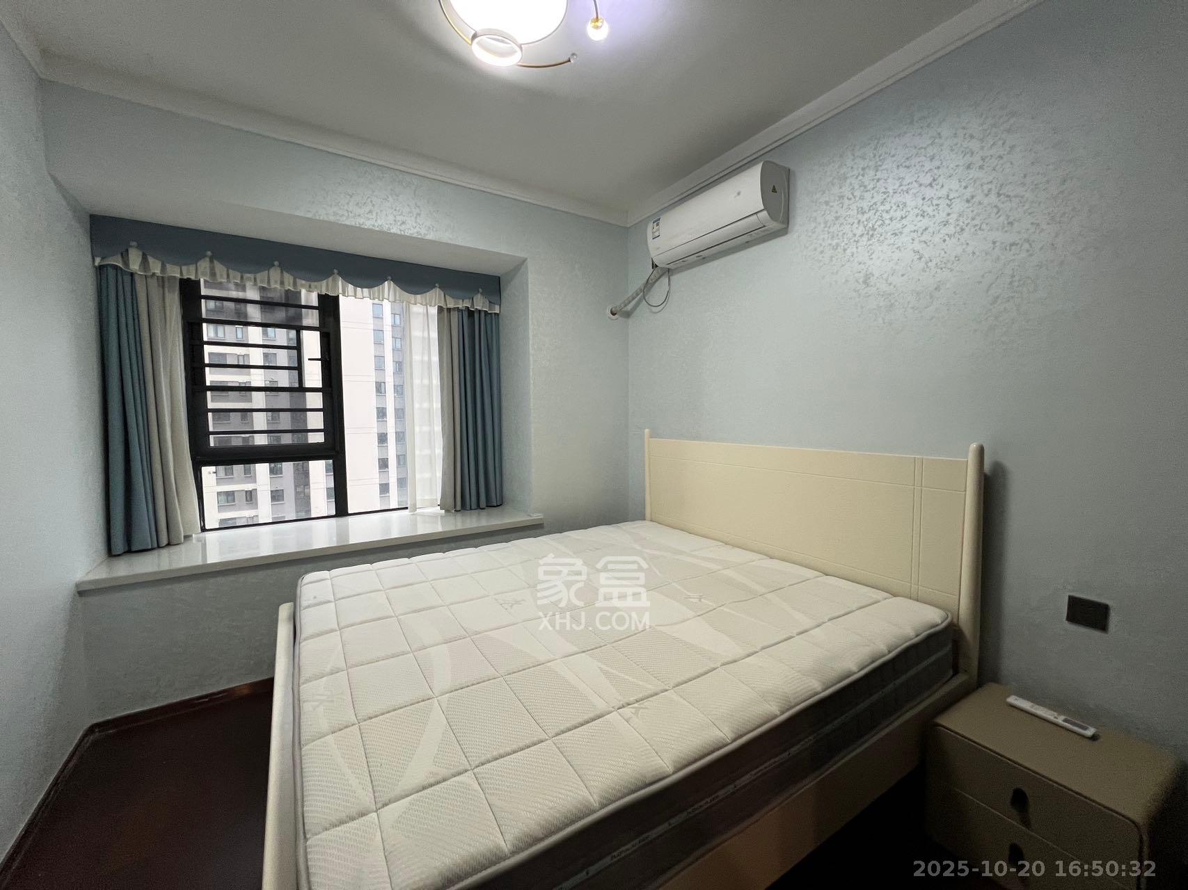 梅溪悦章  4室2厅2卫    4000.0元/月室内图