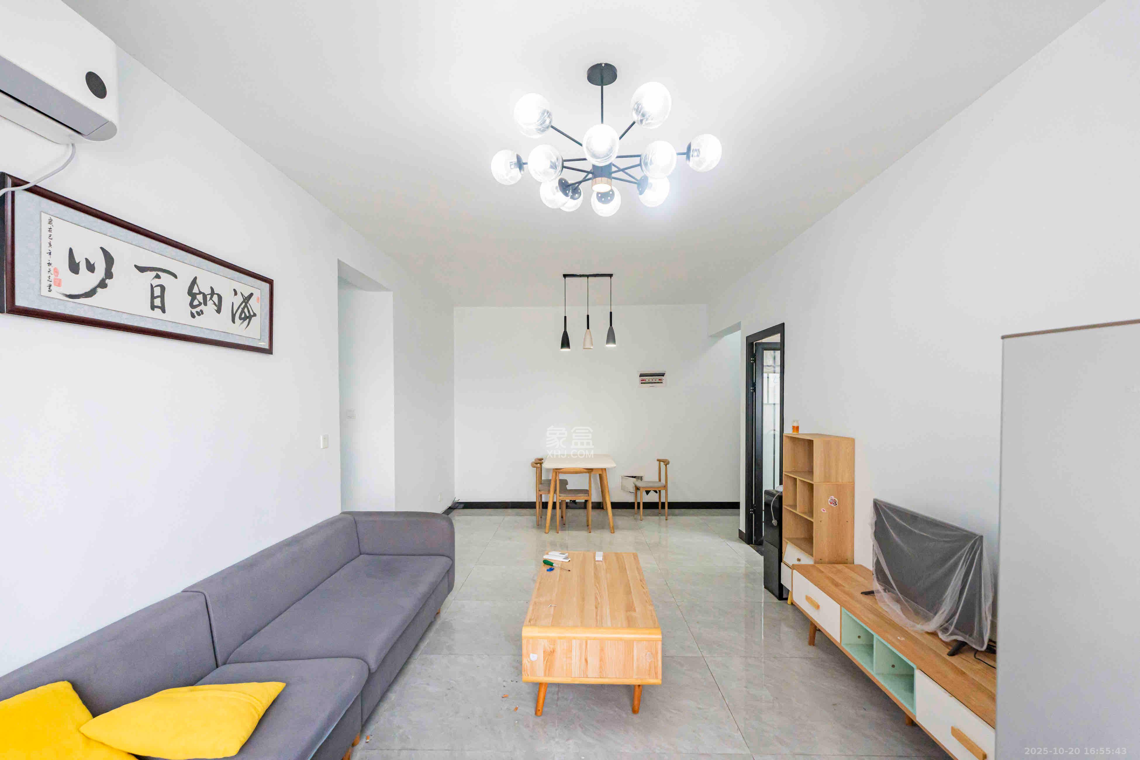 上园商住小区 3室2厅1卫 3000.0元/月 上园商住小区 3室2厅1卫 3000.0元/月室内图