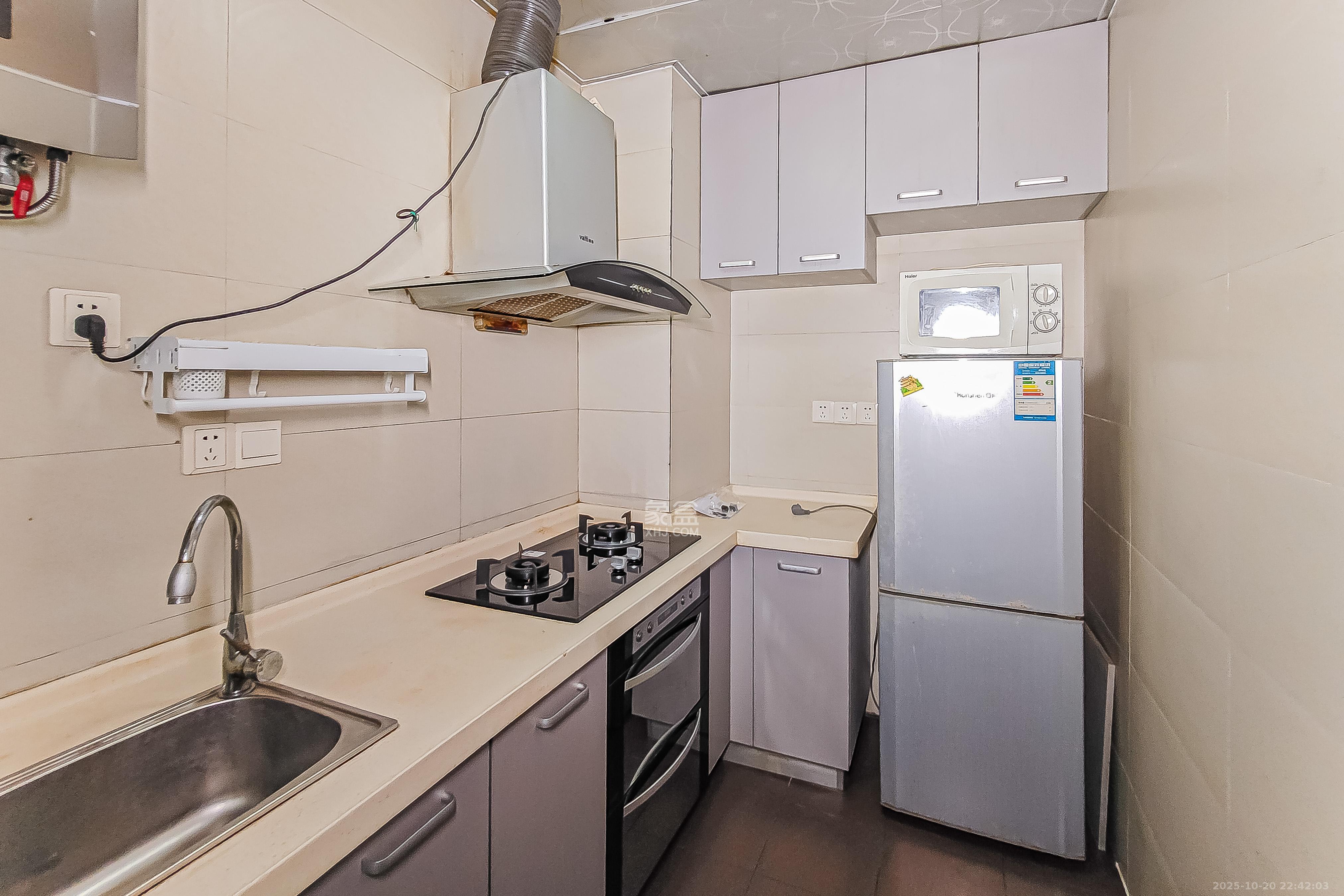 君庭金福苑  2室1厅1卫    65.0万 君庭金福苑  2室1厅1卫    65.0万厨房