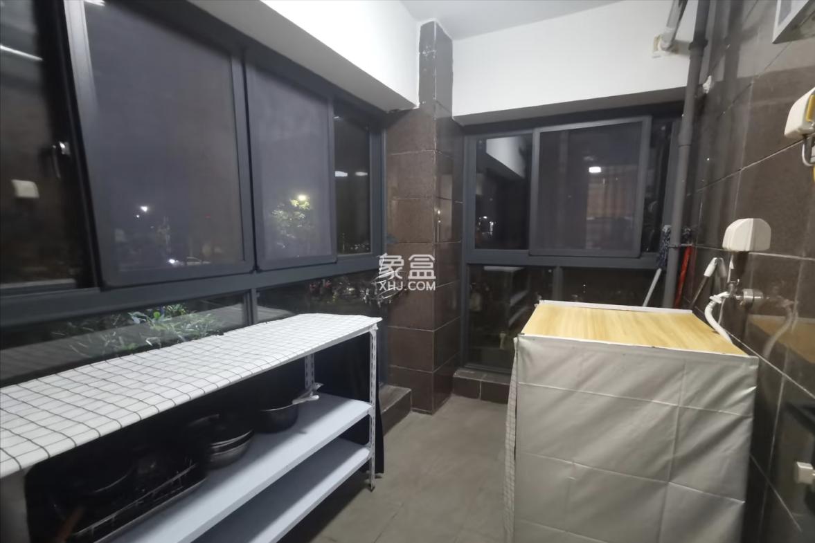 南海幸福汇 2室1厅1卫 1600.0元/月 南海幸福汇 2室1厅1卫 1600.0元/月室内图